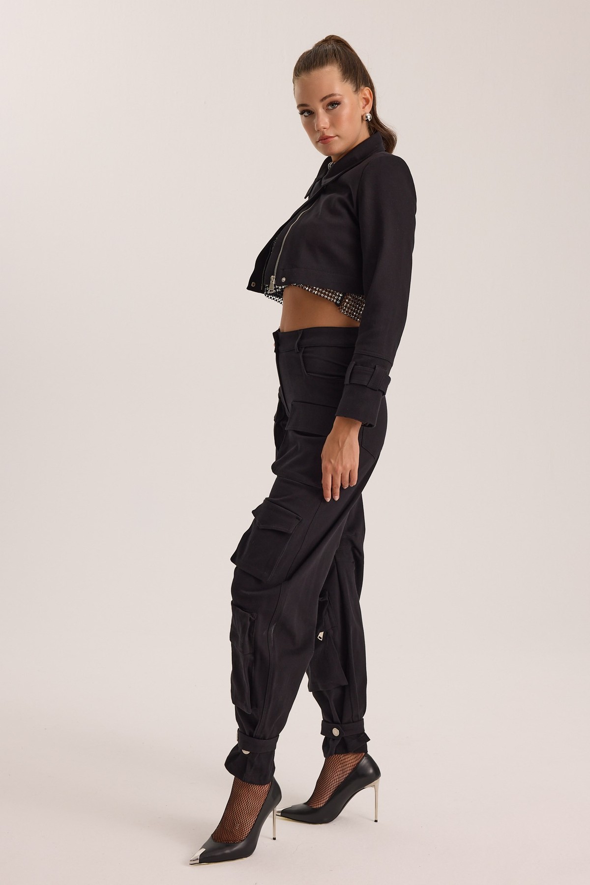 Nok Iconic Femme Vibe Pants Black