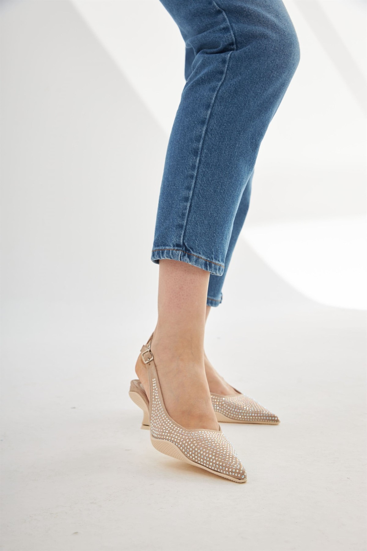 Prad Slingback Taşlı Ayakkabı BEJ