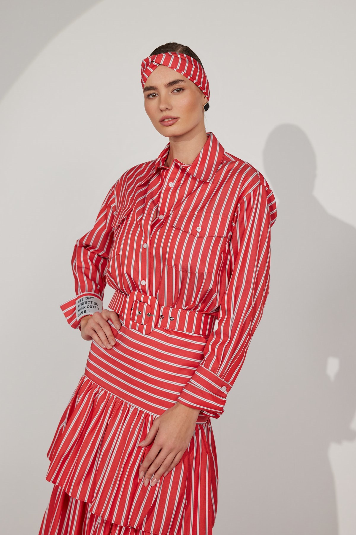 Queen Breeze Shirt&Bandana Red