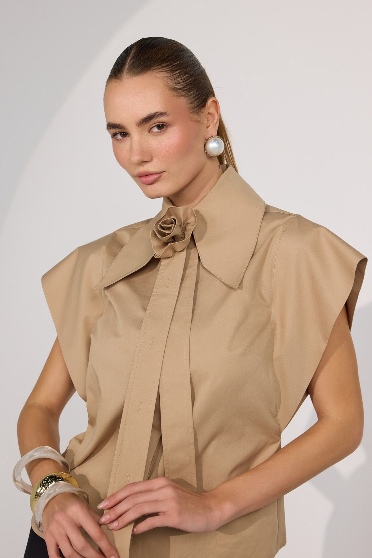 Queen Rose Blouse Bronze Brown