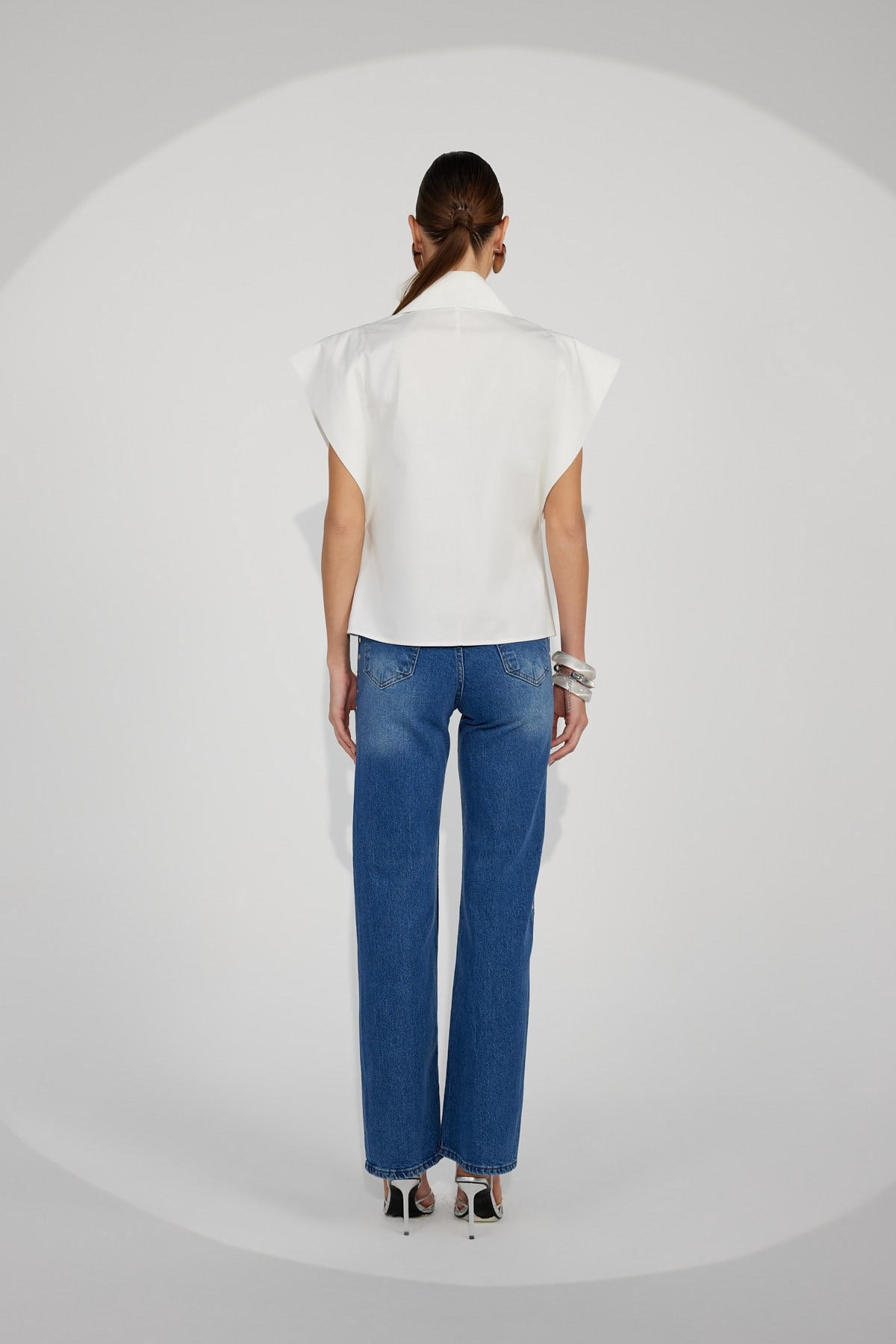 Queen Rose Blouse White