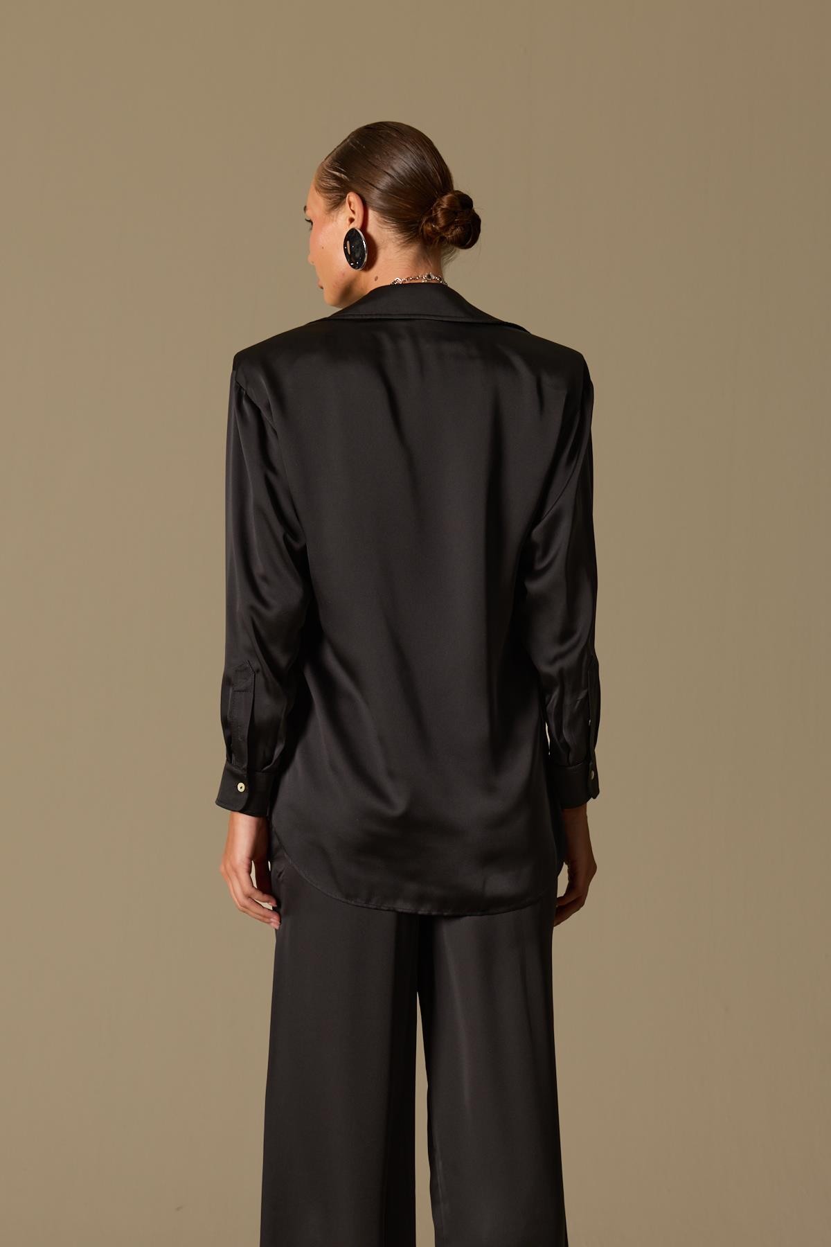 Sateen Touch Vatkalı Gömlek Black