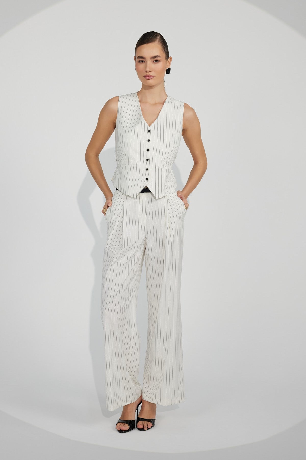 Sculpt Vest White