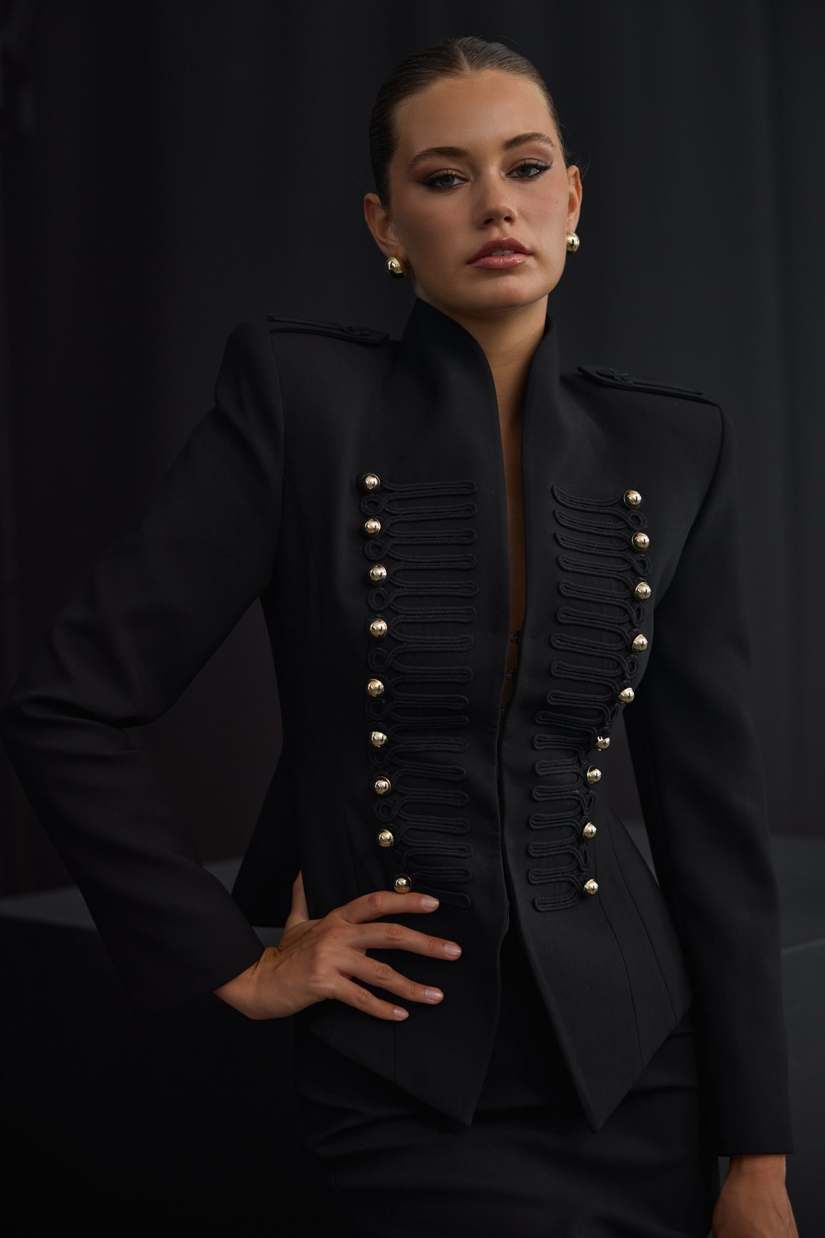 The Authority Jacket Black