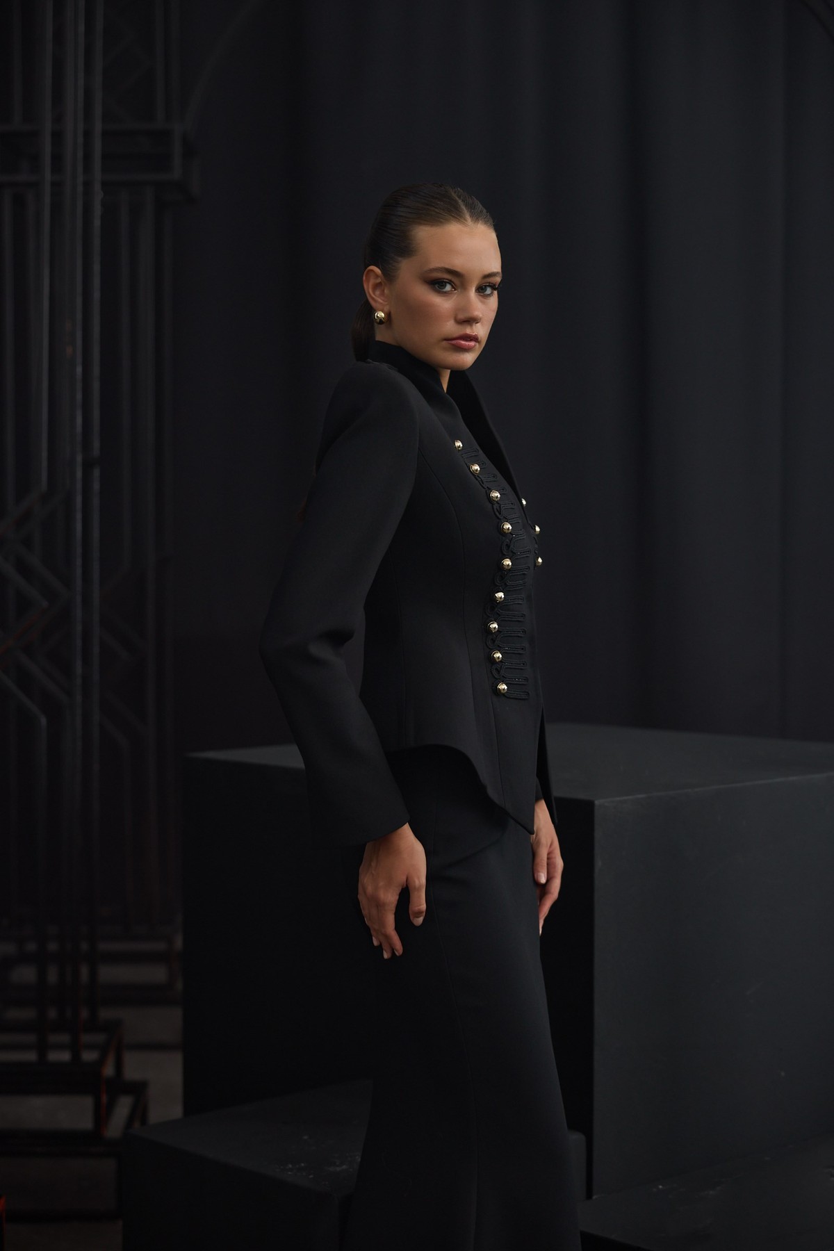 The Authority Jacket Black