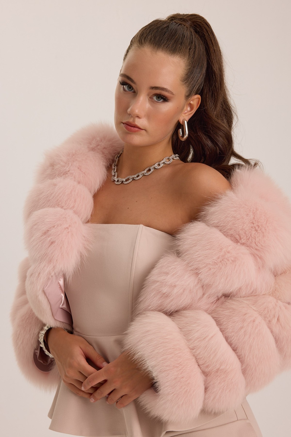 The Cloud Fur Jacket Pink