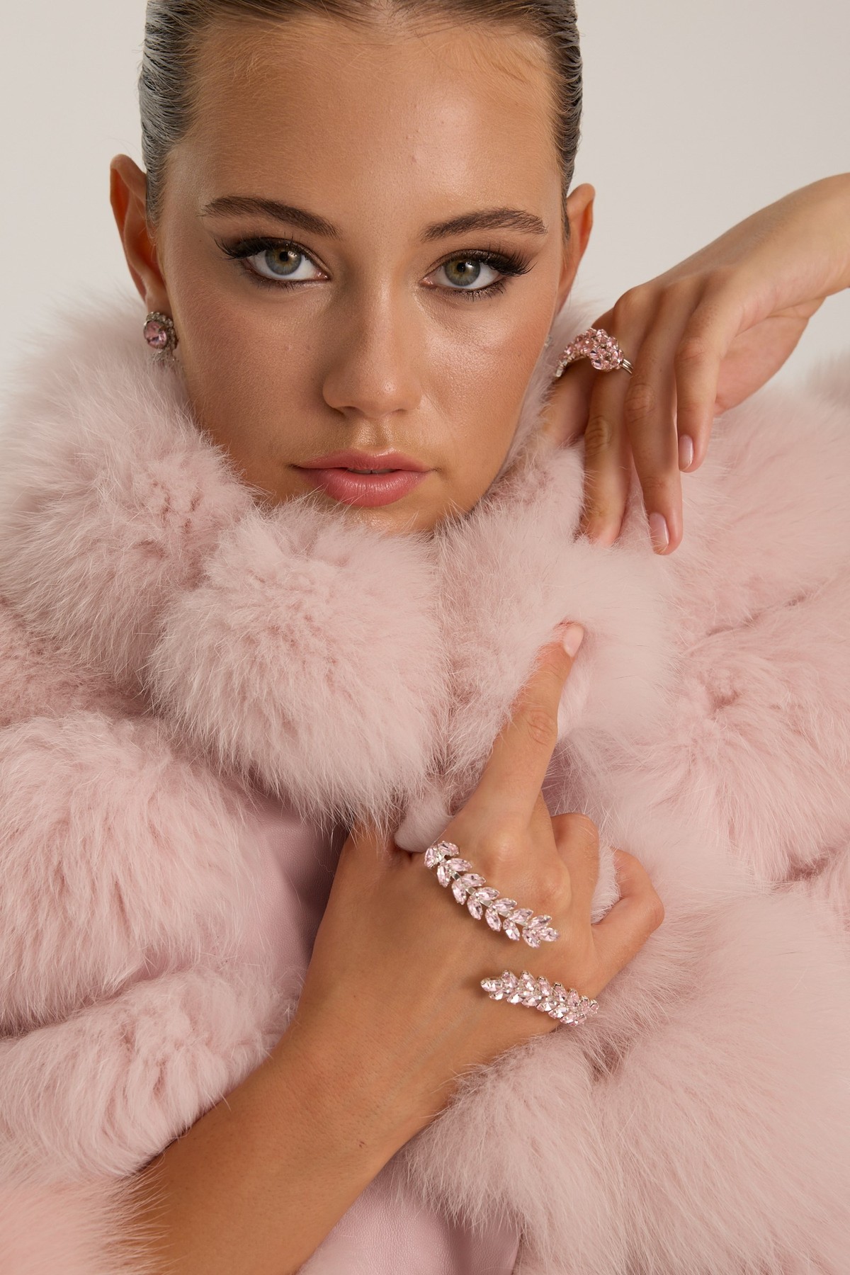 The Cloud Fur Jacket Pink