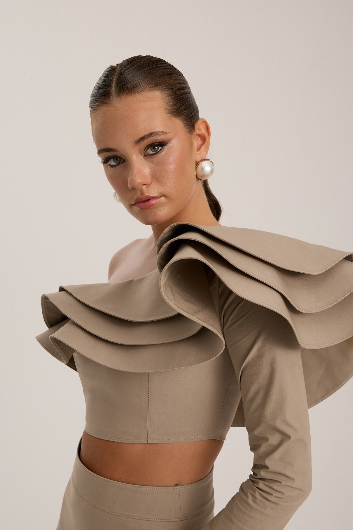 The Drama Bustier Beige