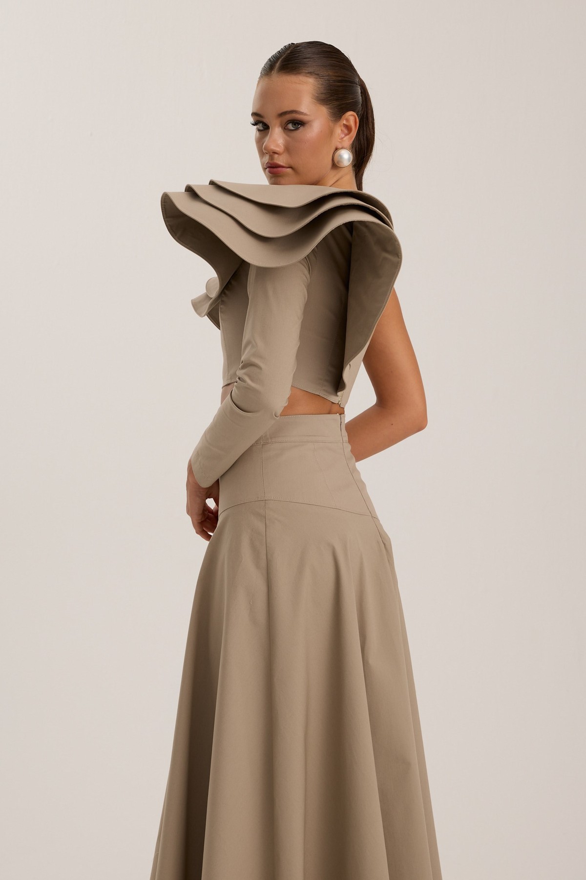The Drama Bustier Beige