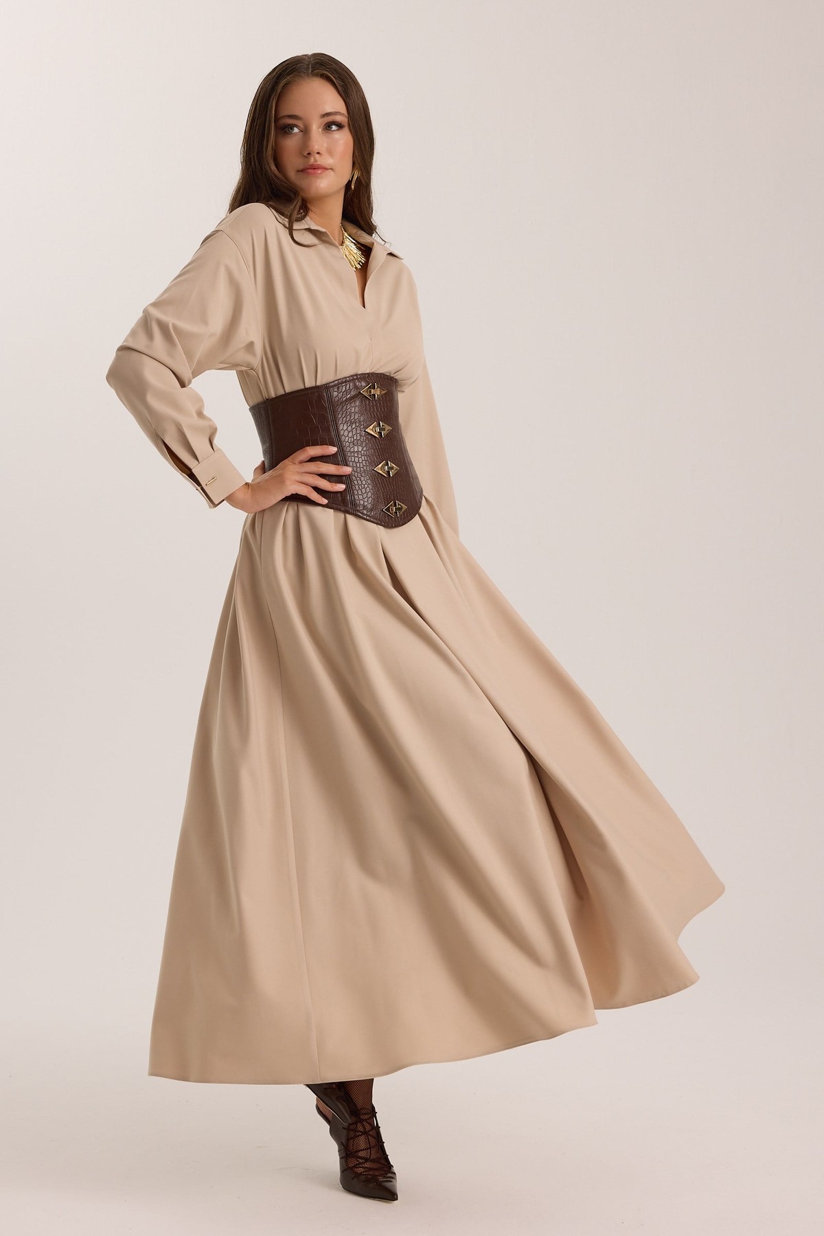 The Hourglass Maxi Dress