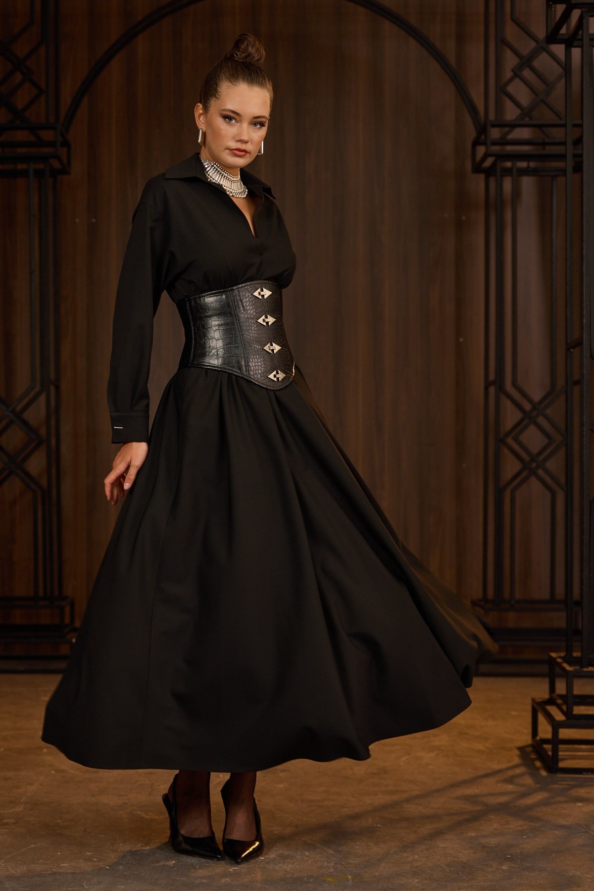 The Hourglass Maxi Dress