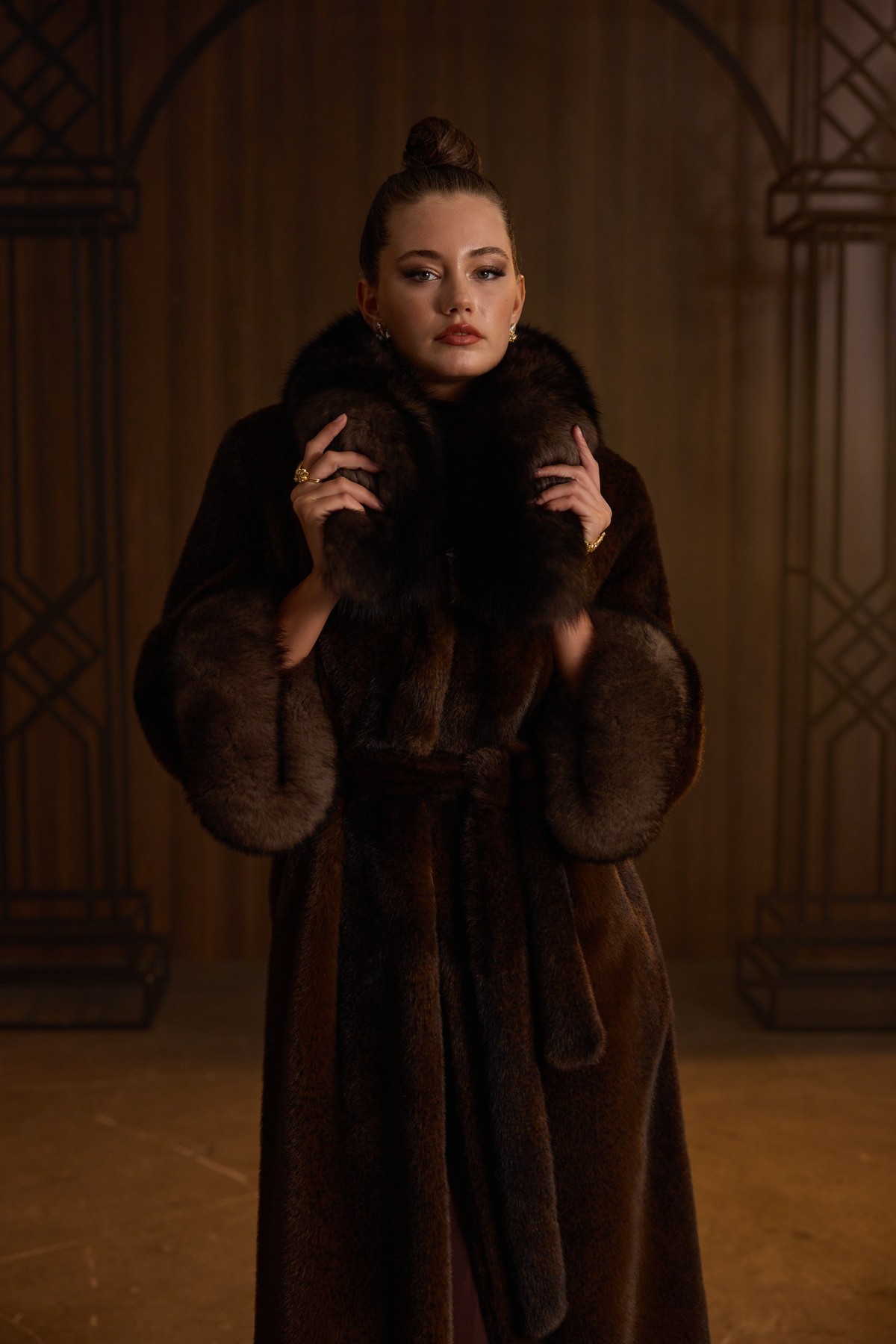 The Icon Fur Coat Brown