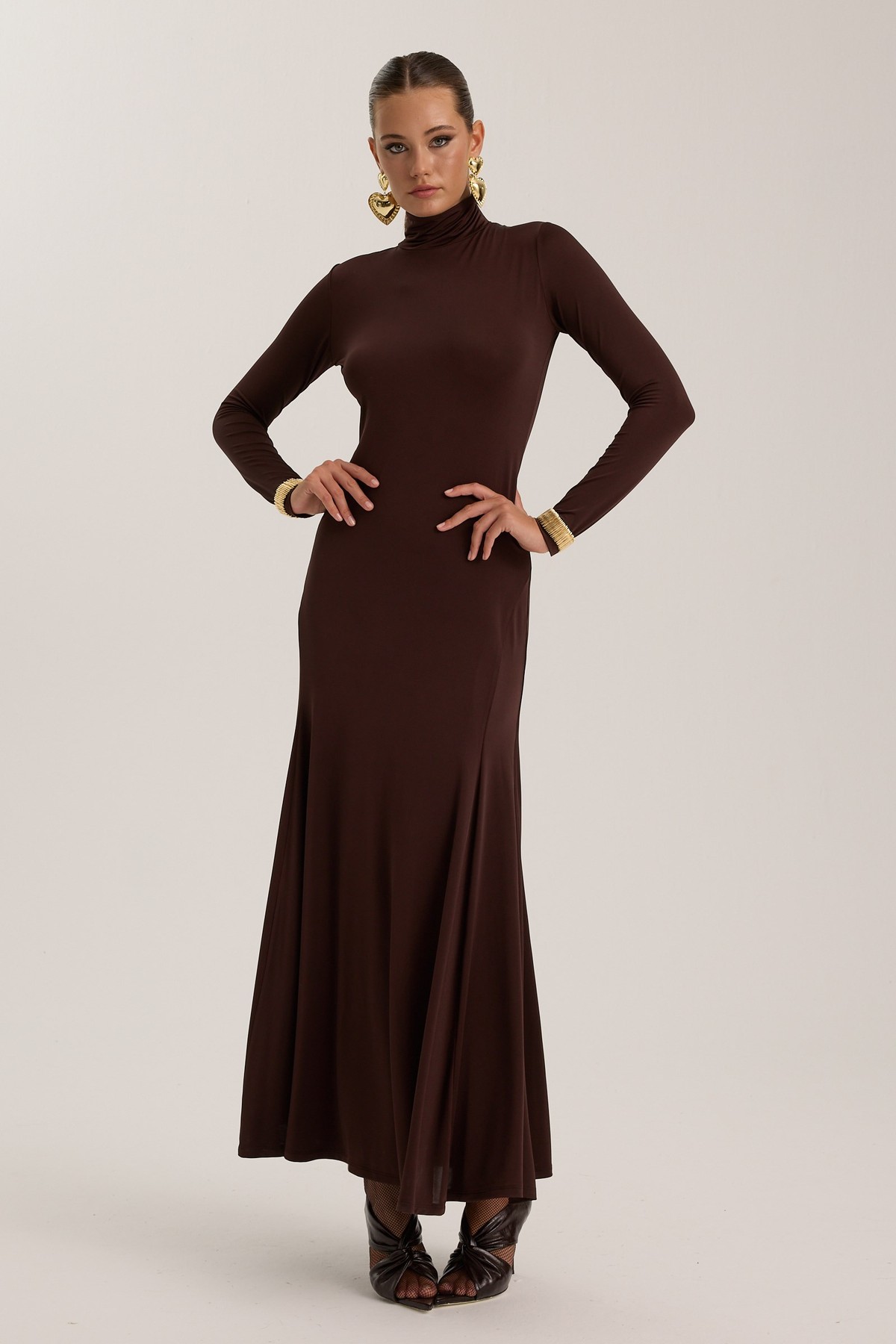 The Icon Heart Gown Brown