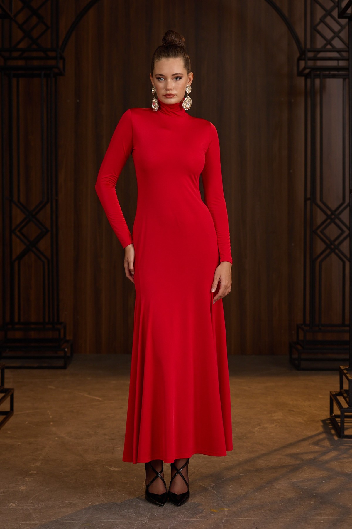 The Icon Heart Gown Red