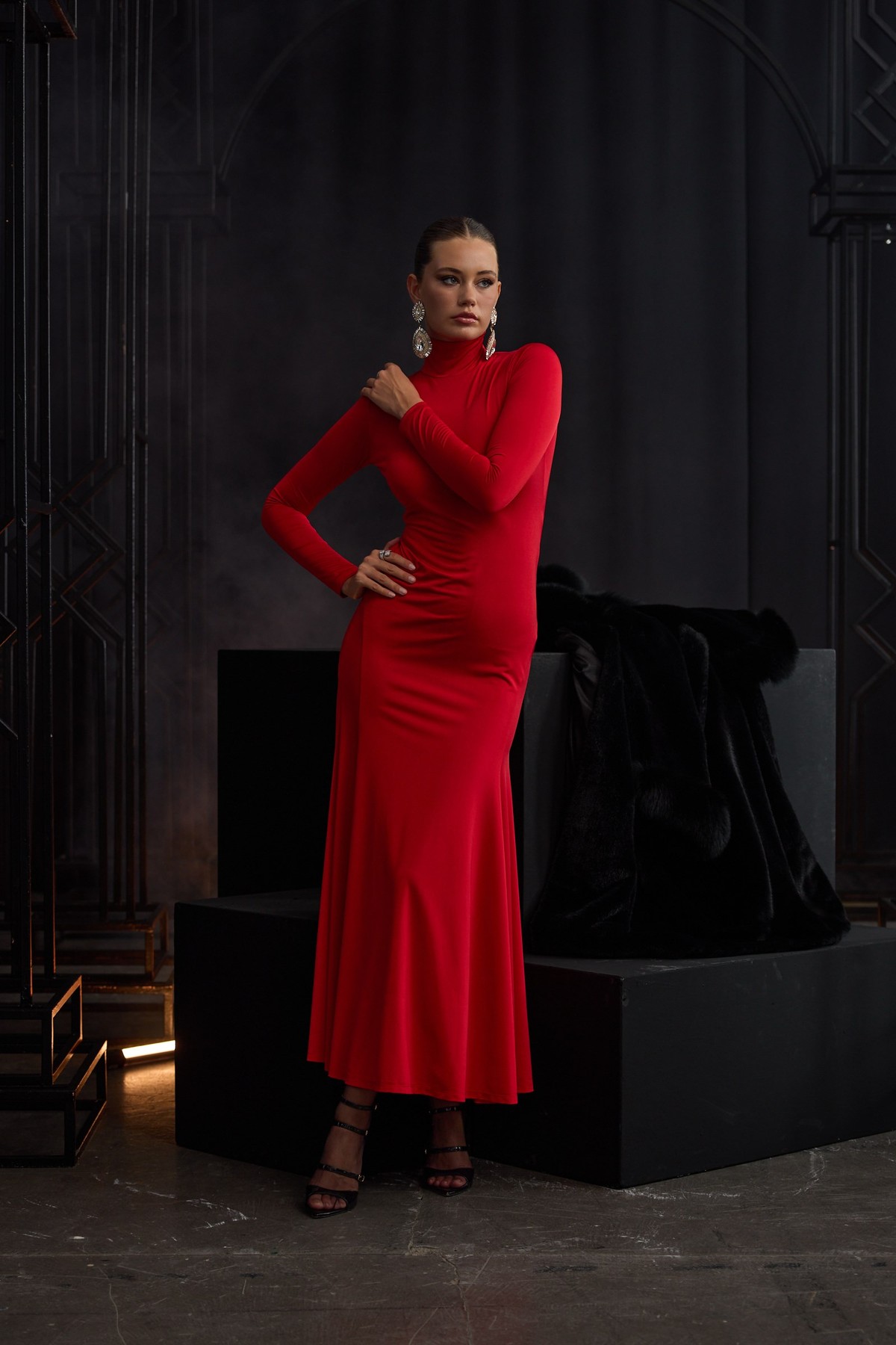 The Icon Heart Gown Red