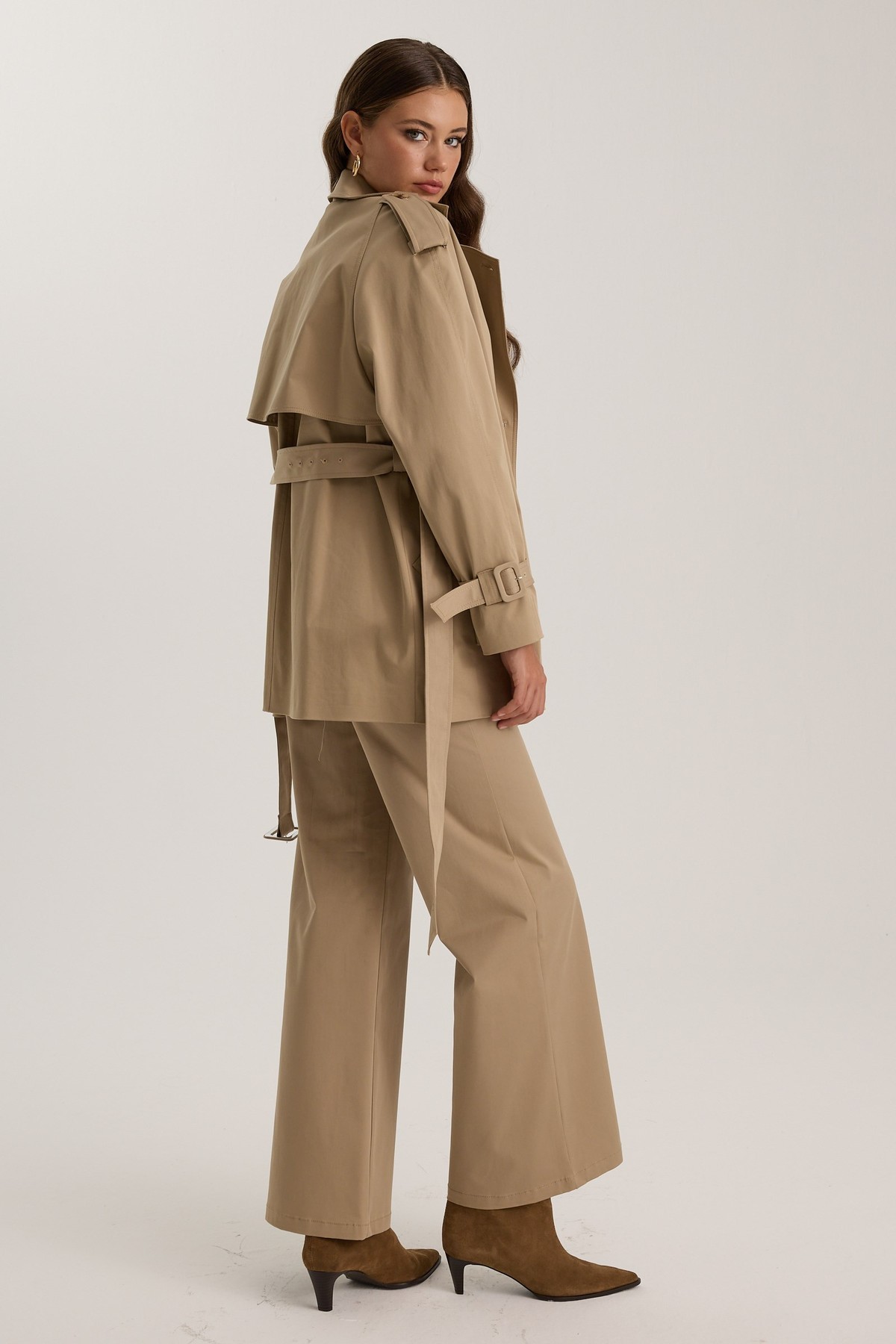 The Icon Trenchcoat Beige