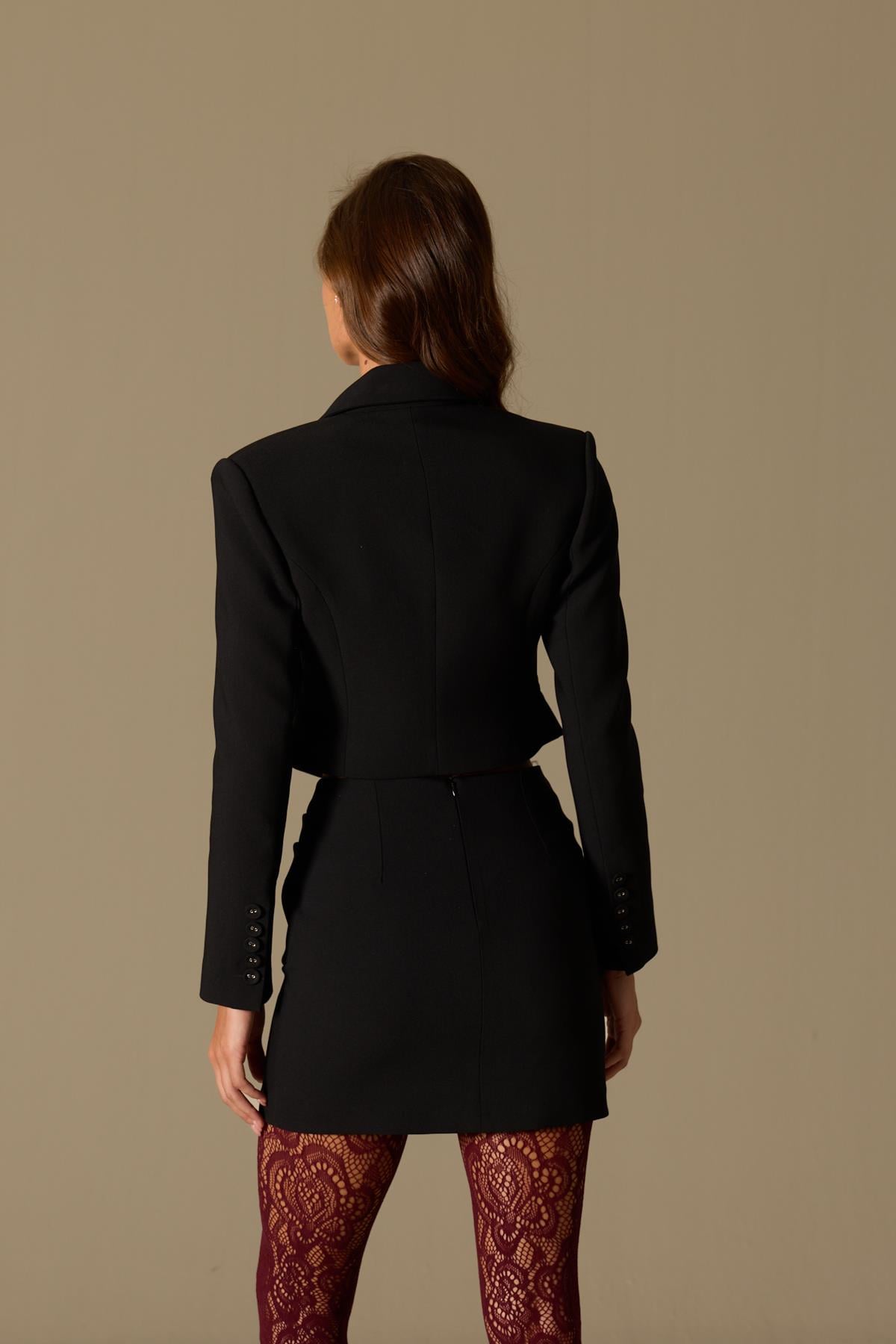 The Iron Rose Skirt Black