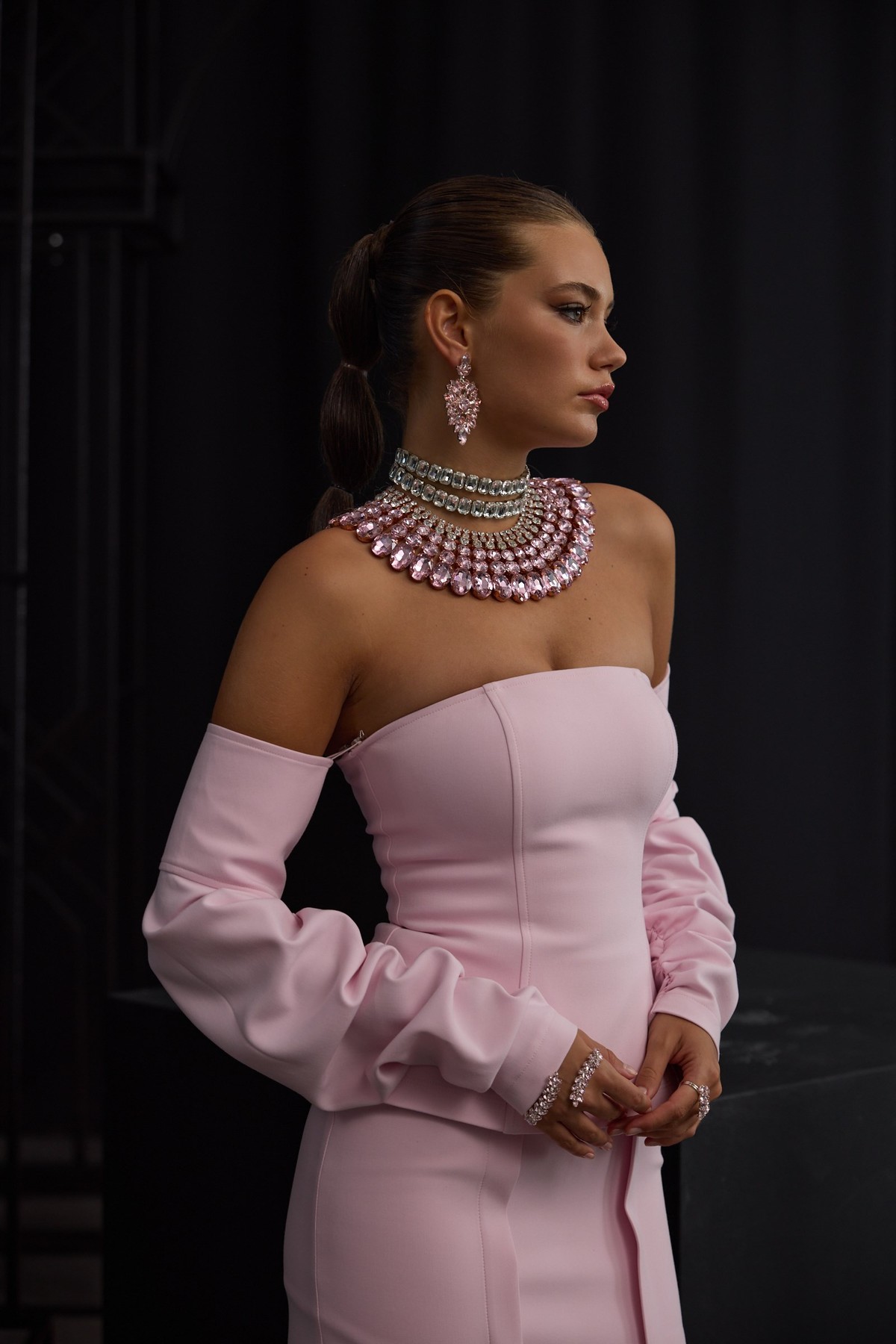 The Power Sleeve Bustier Pink