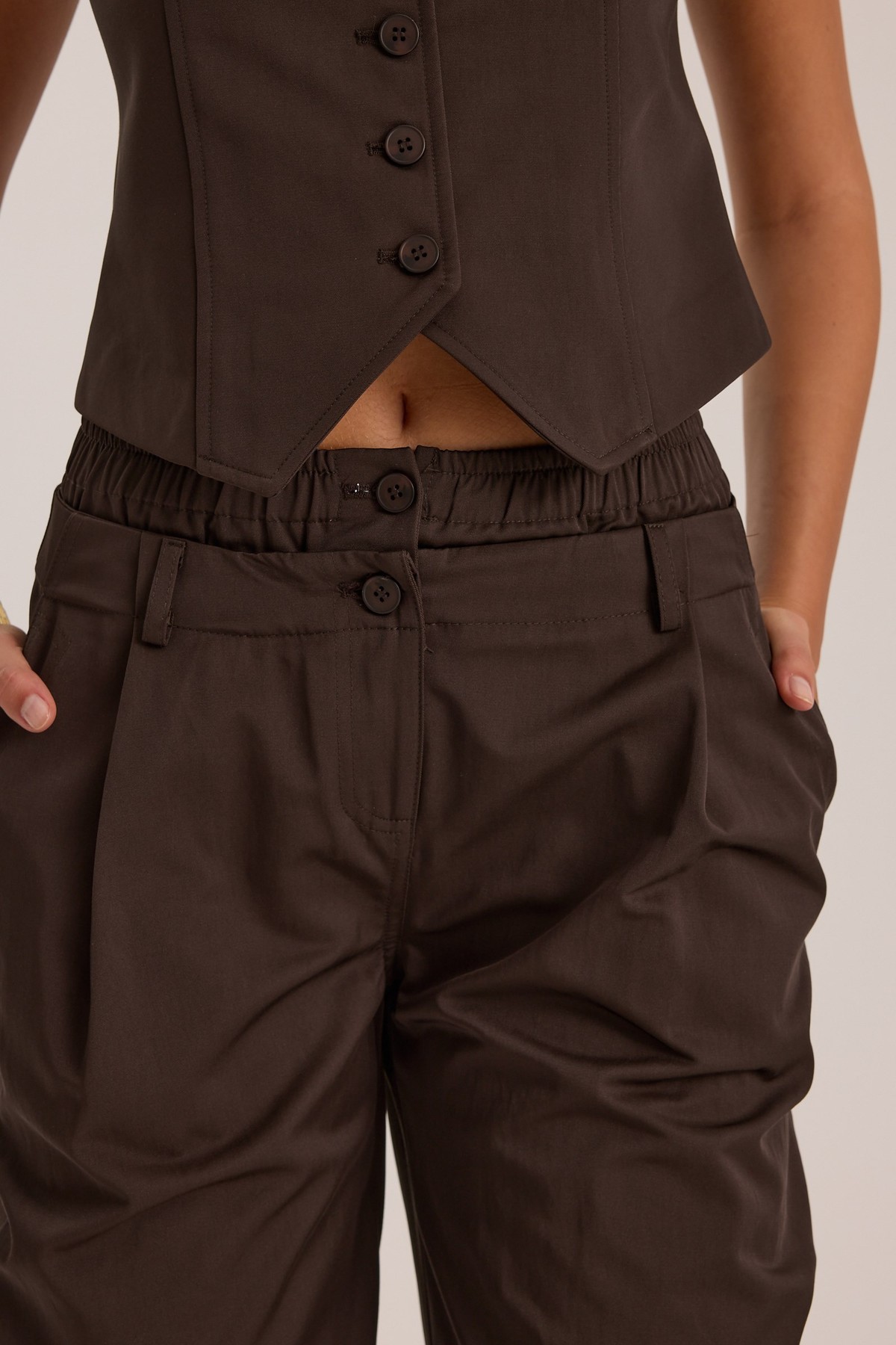 The Volume Pant Brown