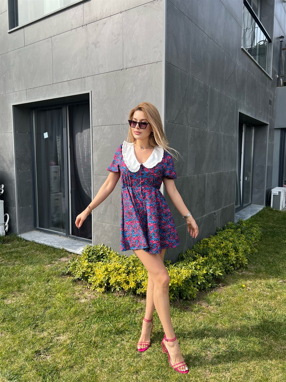 Bebe Yaka Şortlu Elbise