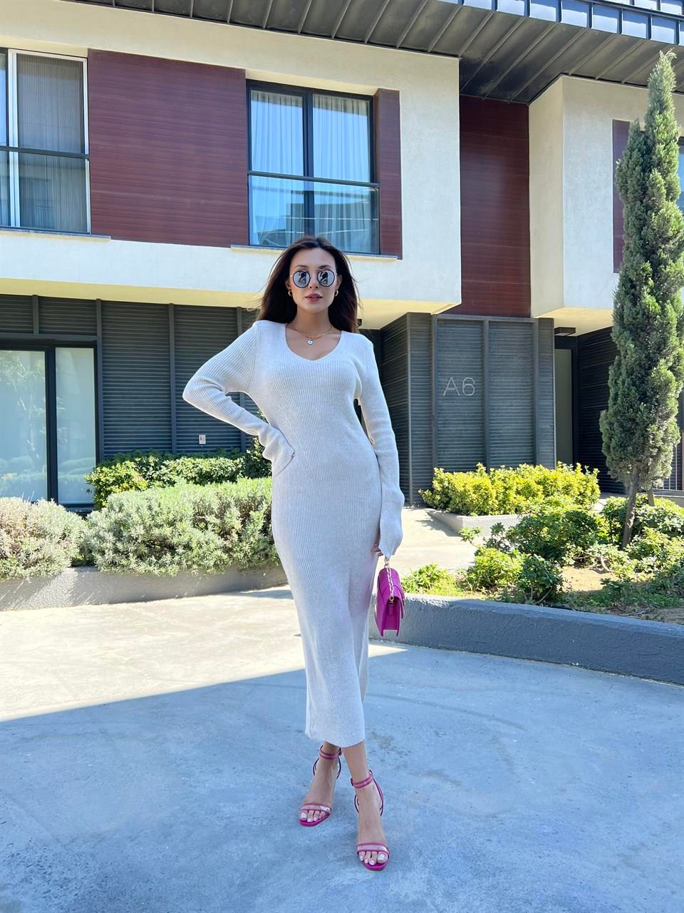 Charlize Bej Triko Elbise