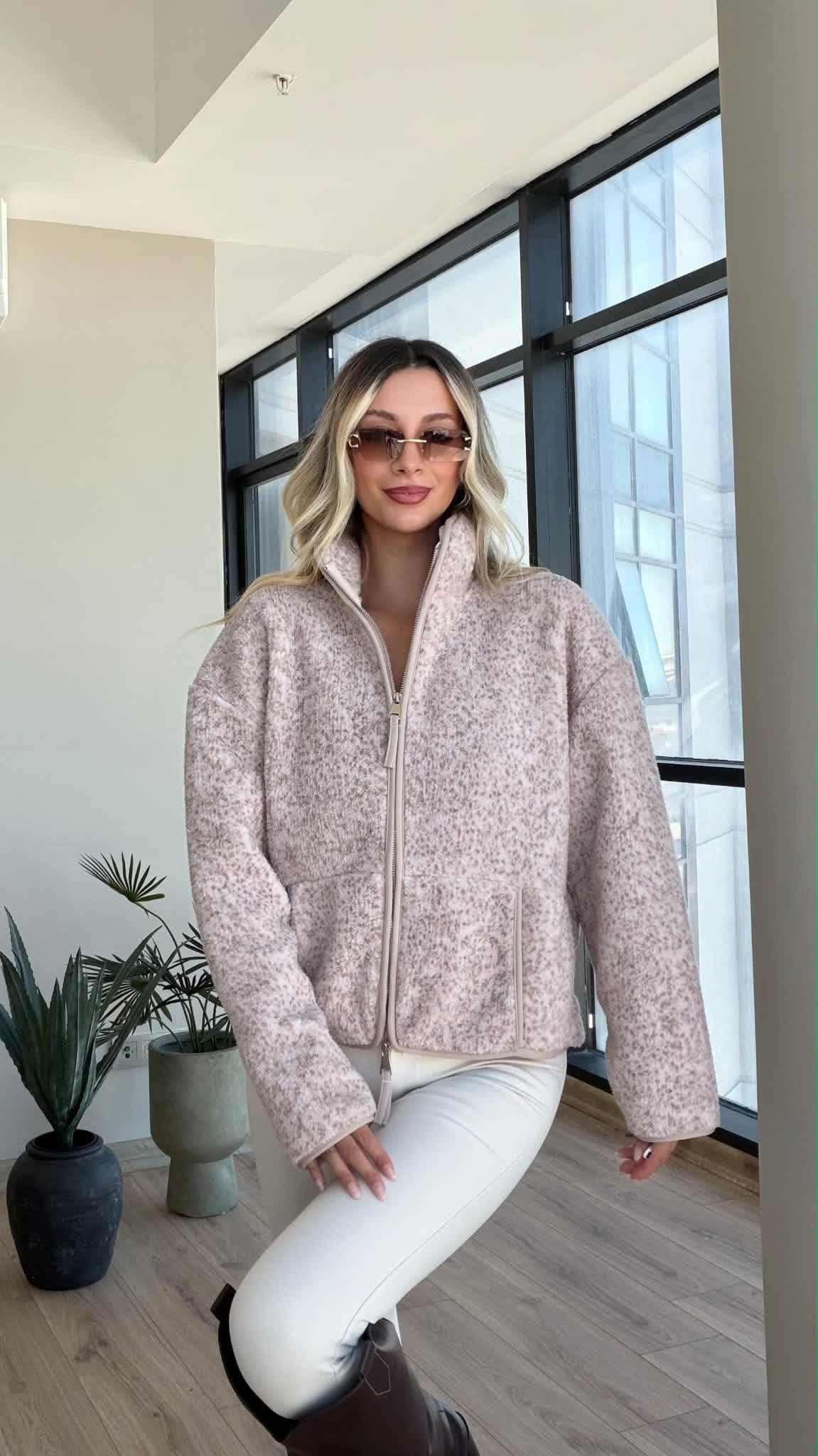 Peluş Teddy Dik Yaka Biye Cepli Taş Hırka