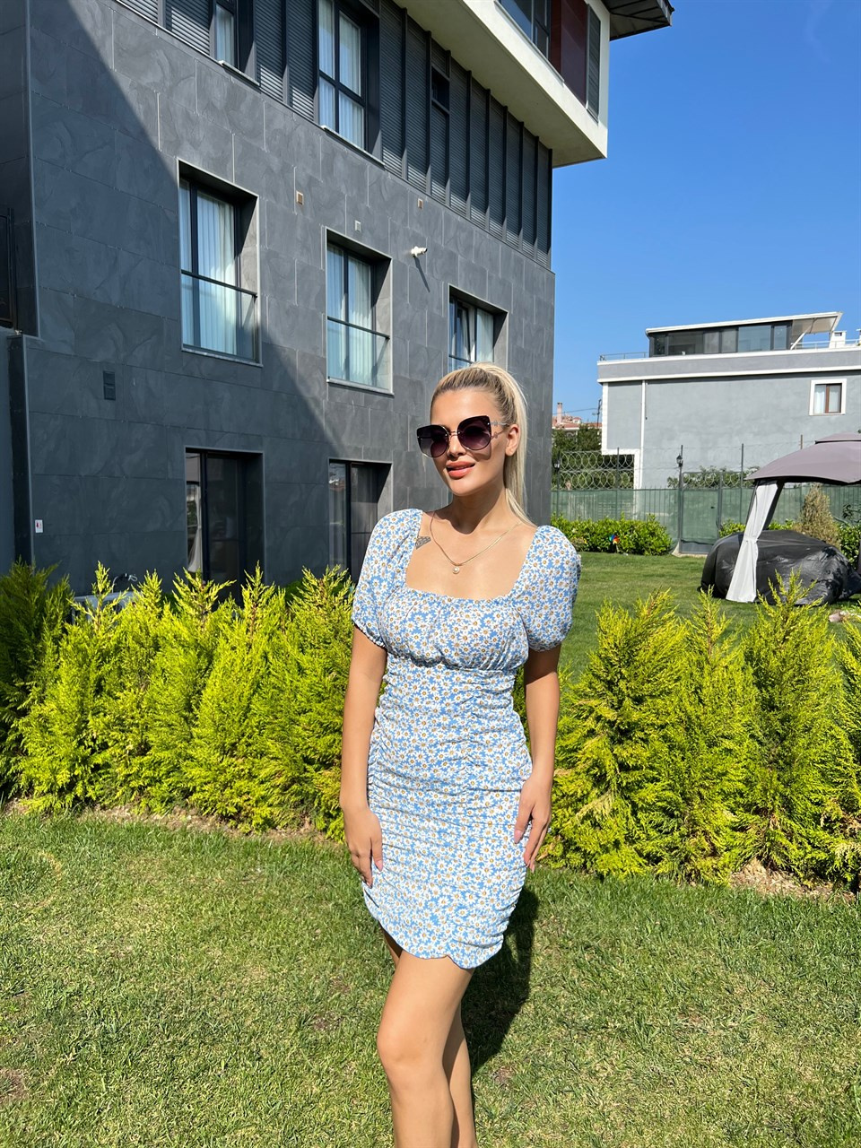 Mavi Papatyalı Mini Elbise