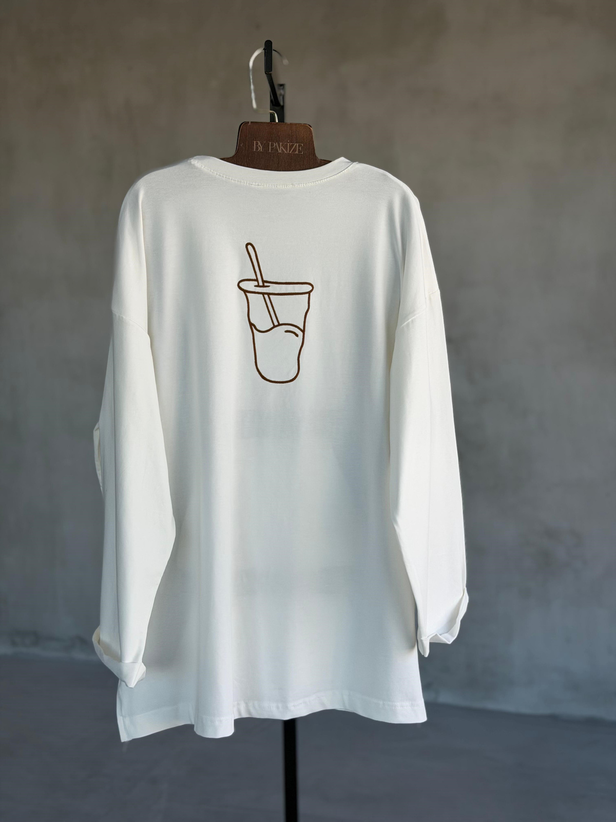  Basic Oversize Ön Arka Nakışlı Coffee Tişört (Beyaz)