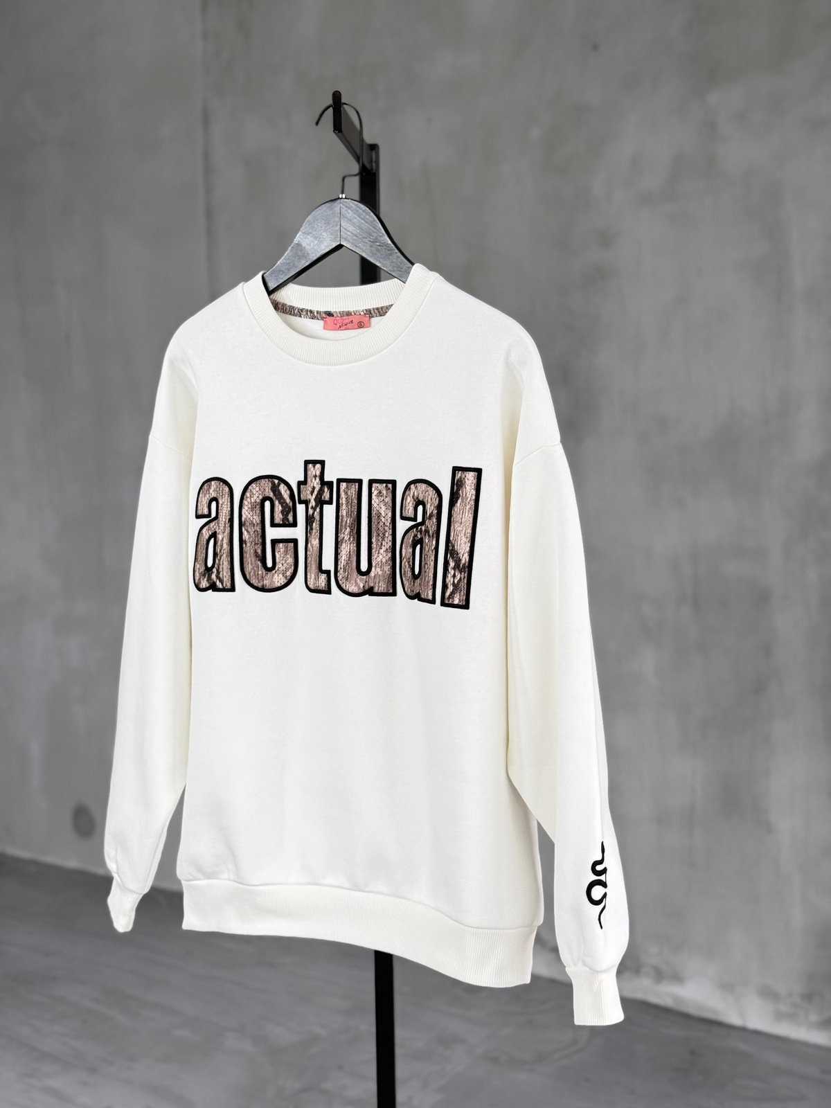 Actual Nakışlı Oversize Sweatshirt (Ekru)