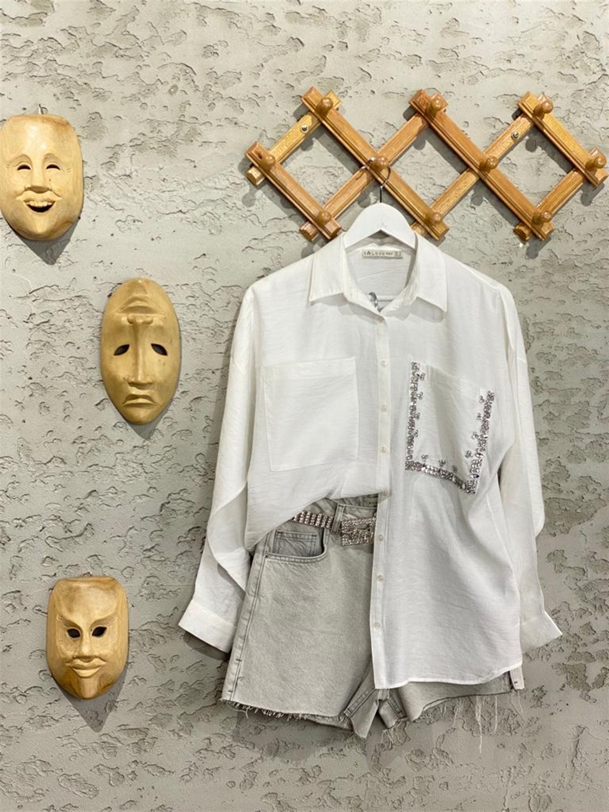 Aerobin Kristal Taş Detay Gömlek (Beyaz)
