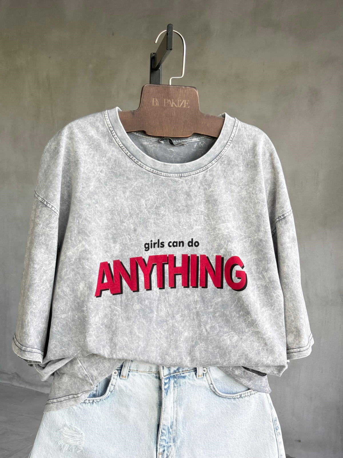 Anythıng Yazı Baskı Taş Yıkamalı Oversize Tişört (Gri)