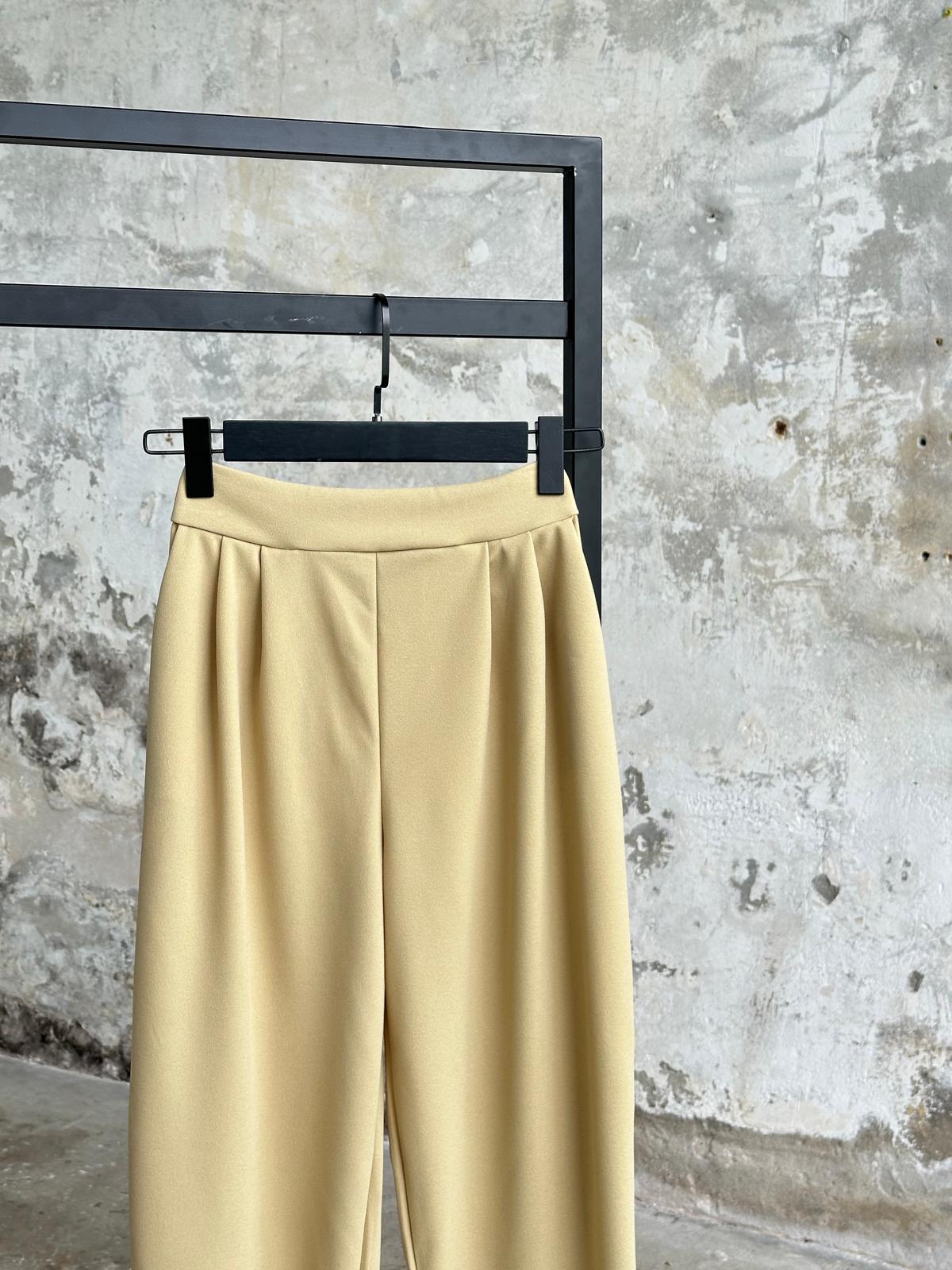 Arkası Lastikli Balon Pantolon (Yağ Yeşili)