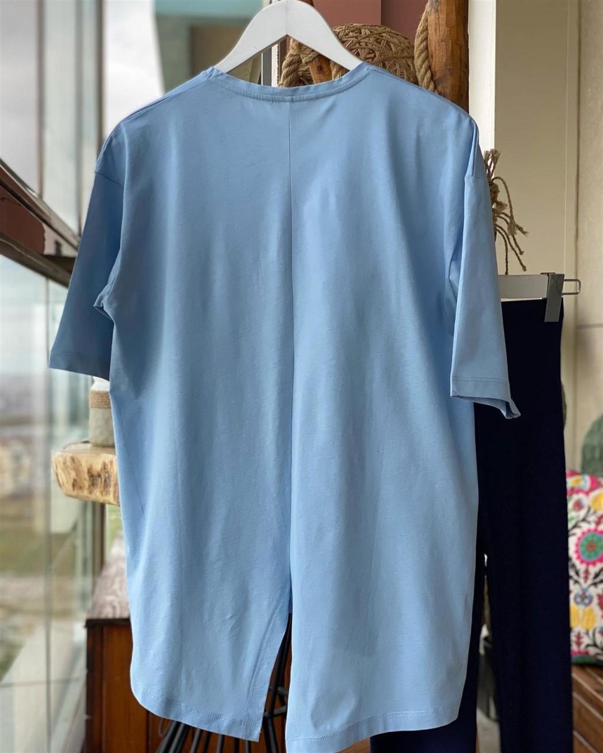 Arkası Yırtmaçlı Tunik Salaş Tshirt (Mavi)