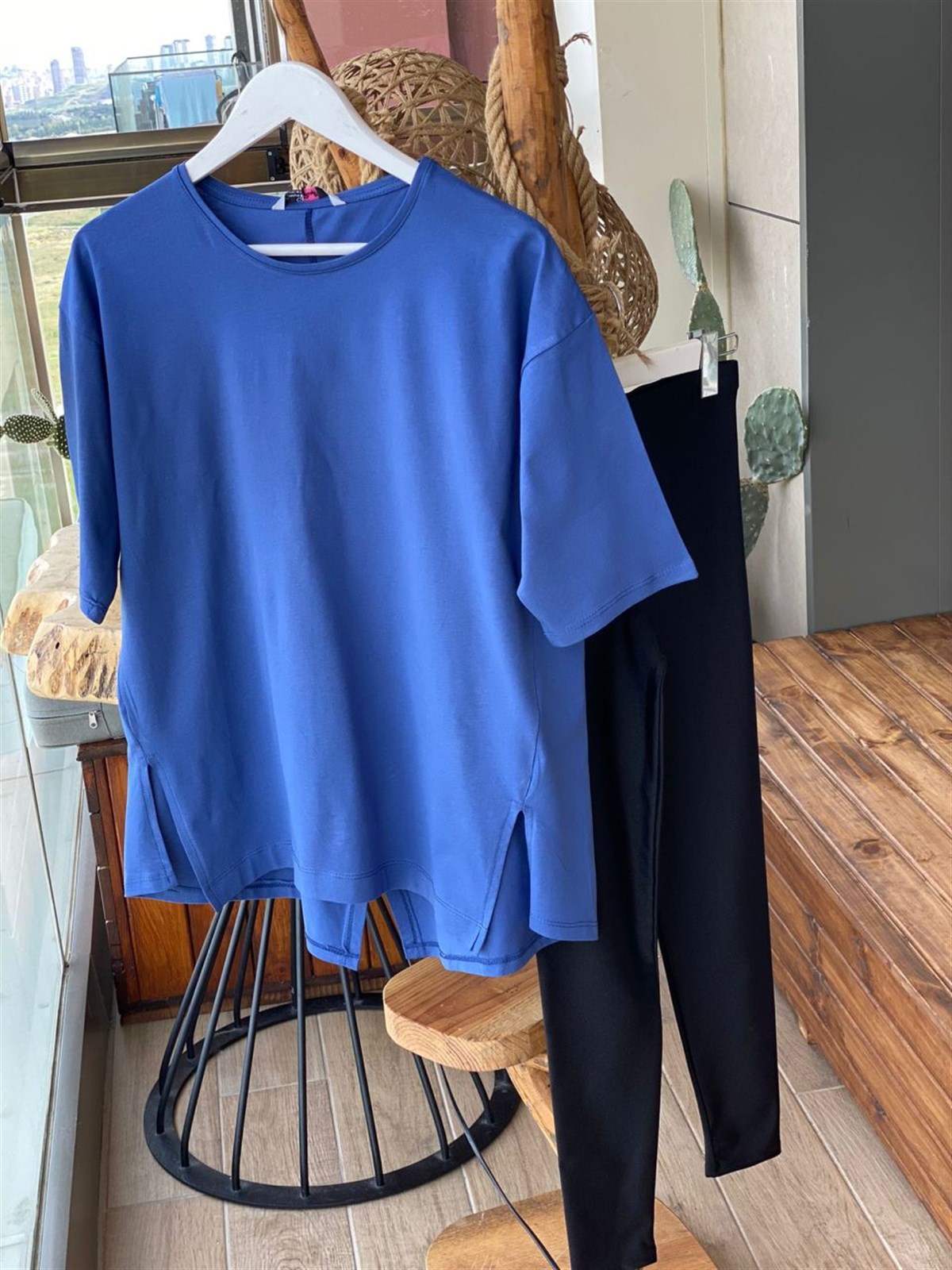 Arkası Yırtmaçlı Tunik Salaş Tshirt  (Saks Mavi & Pembe)