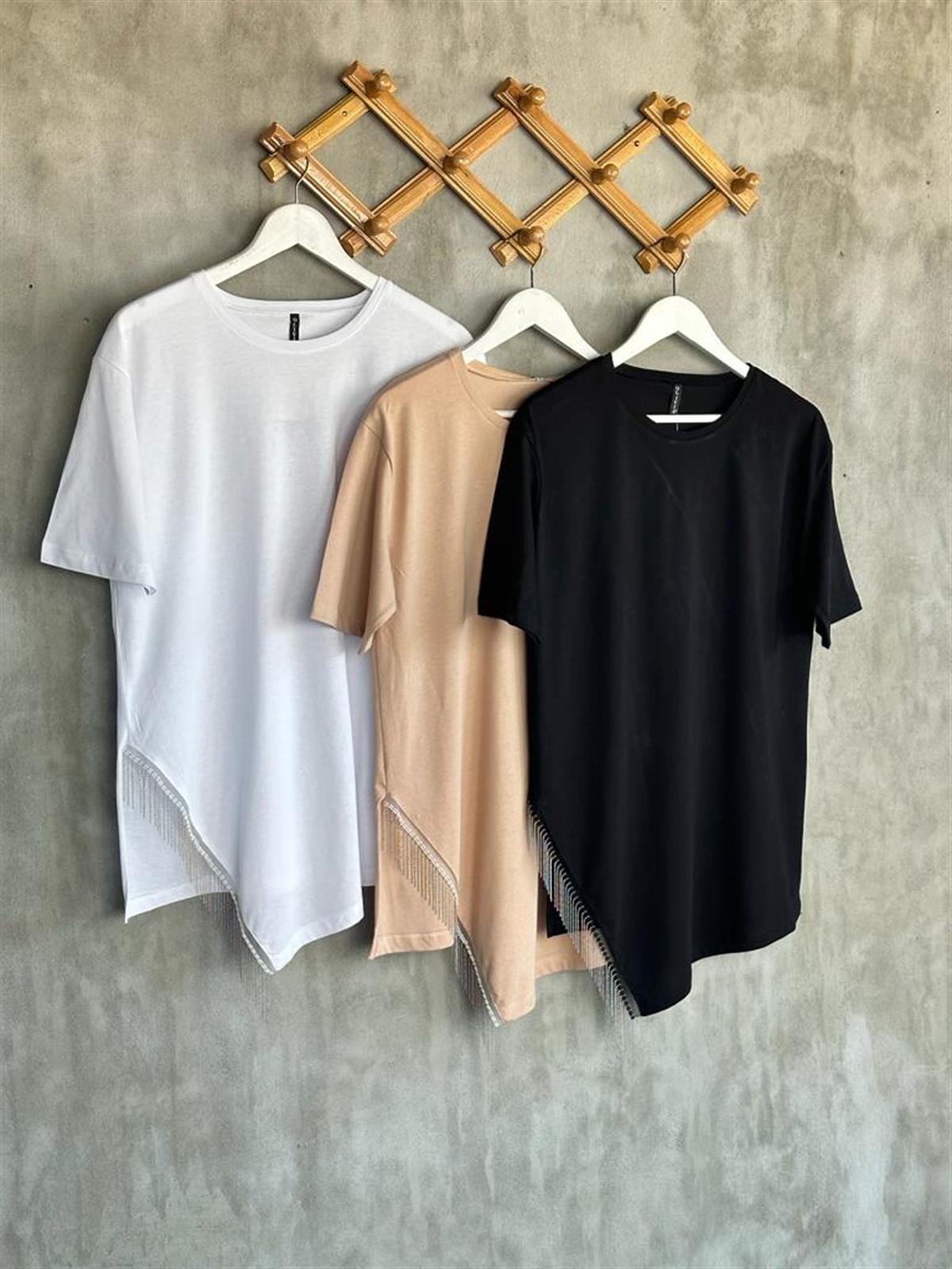 Asimetrik Kesim Zincir Detaylı Oversize Tişört (Beyaz)