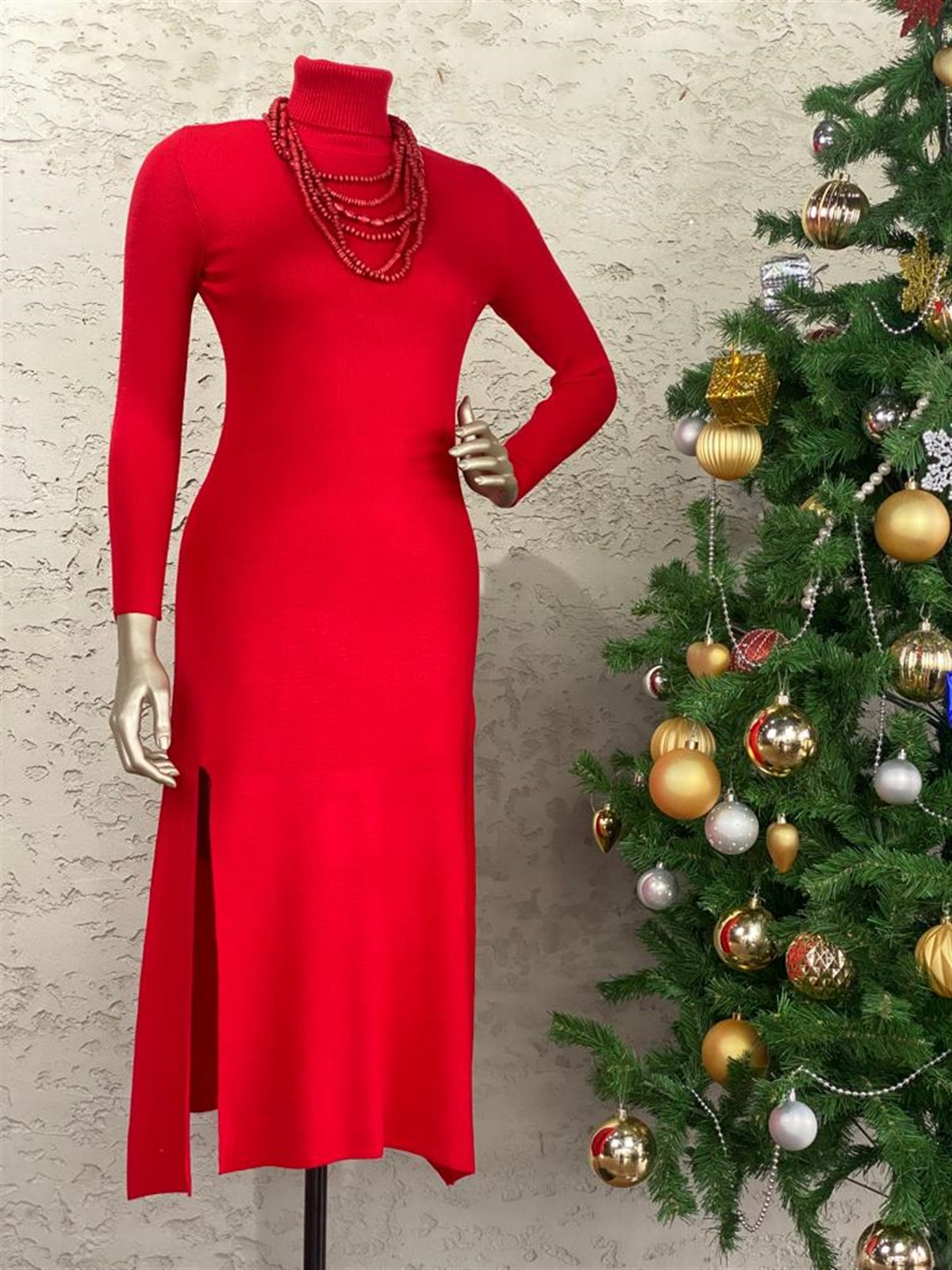 Balıkçı Yaka Derin Yırtmaçlı Esnek Yapılı Triko Elbise (Siyah)