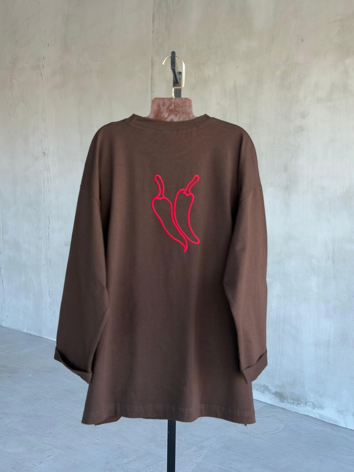 Basic Oversize Ön Arka Nakışlı Biber Tişört (Kahve)