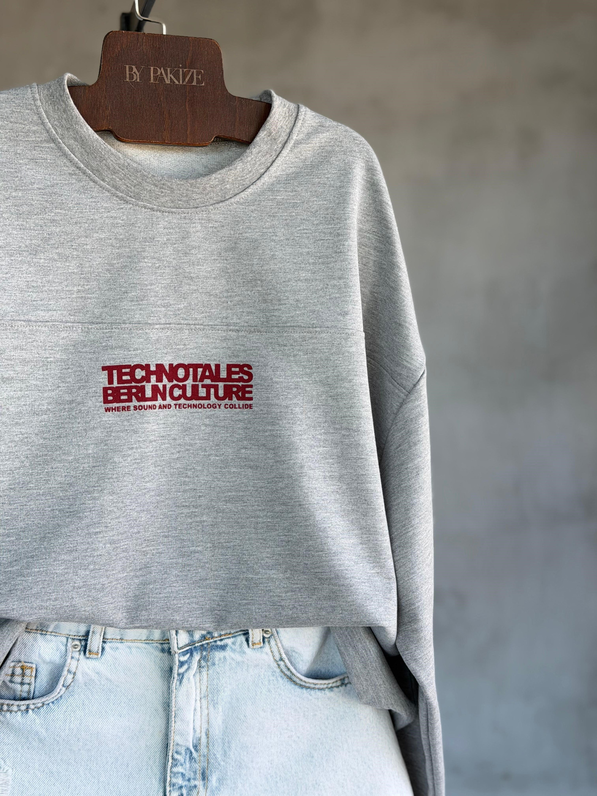 Basic Yazı Detaylı Sweat (Gri)