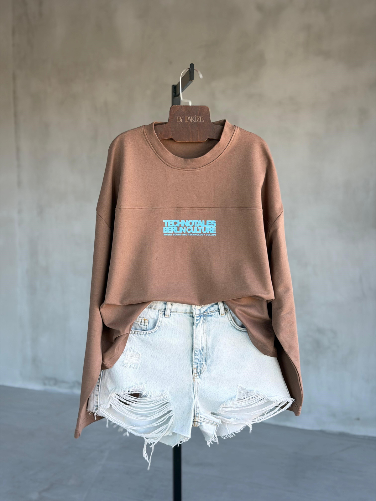 Basic Yazı Detaylı Sweat (Kahve)