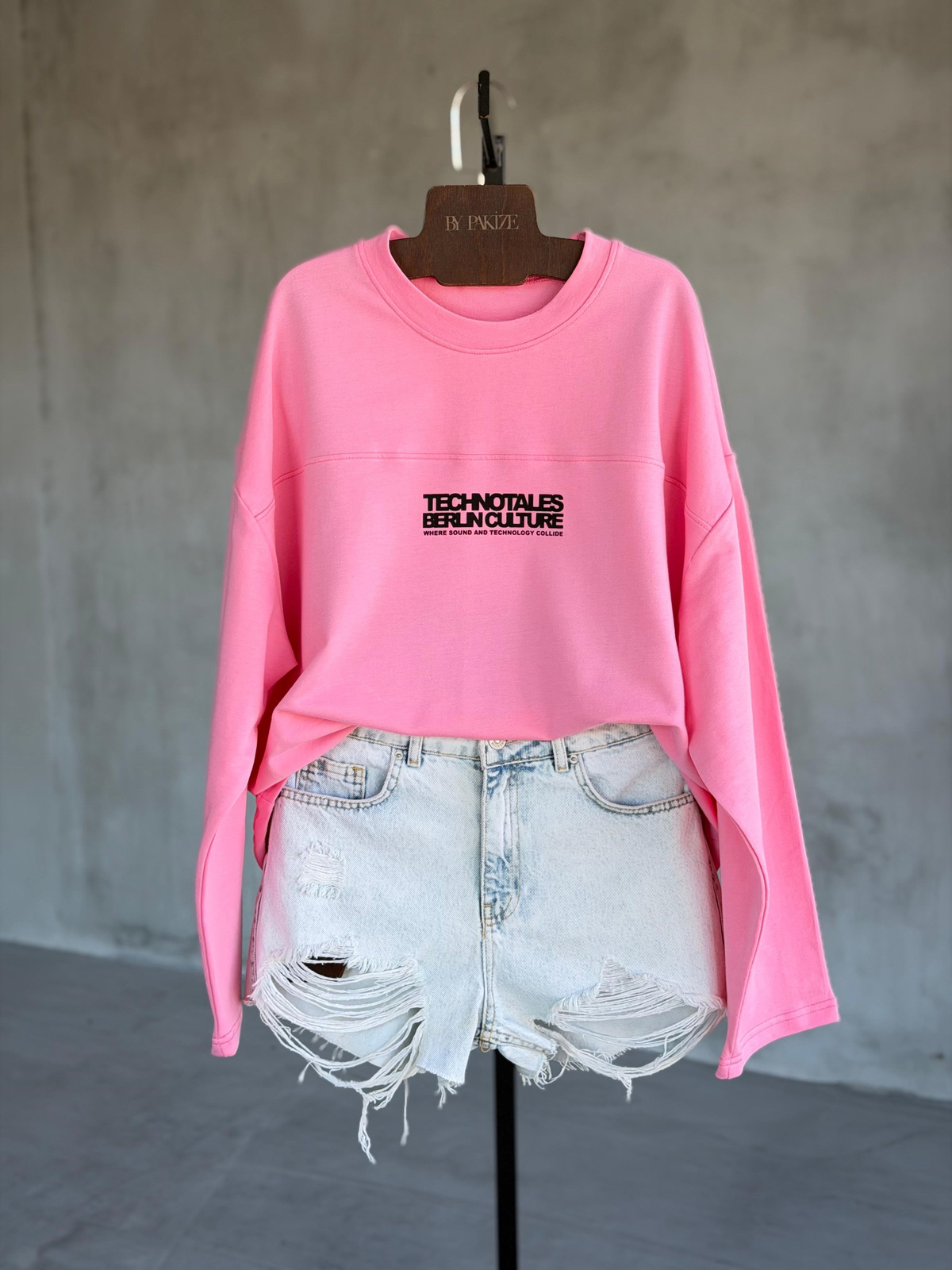 Basic Yazı Detaylı Sweat (Pembe)