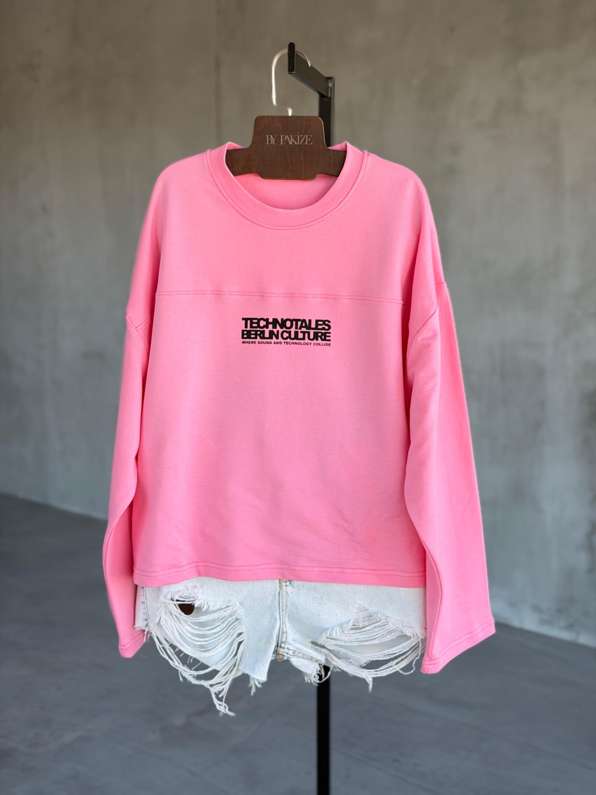 Basic Yazı Detaylı Sweat (Pembe)