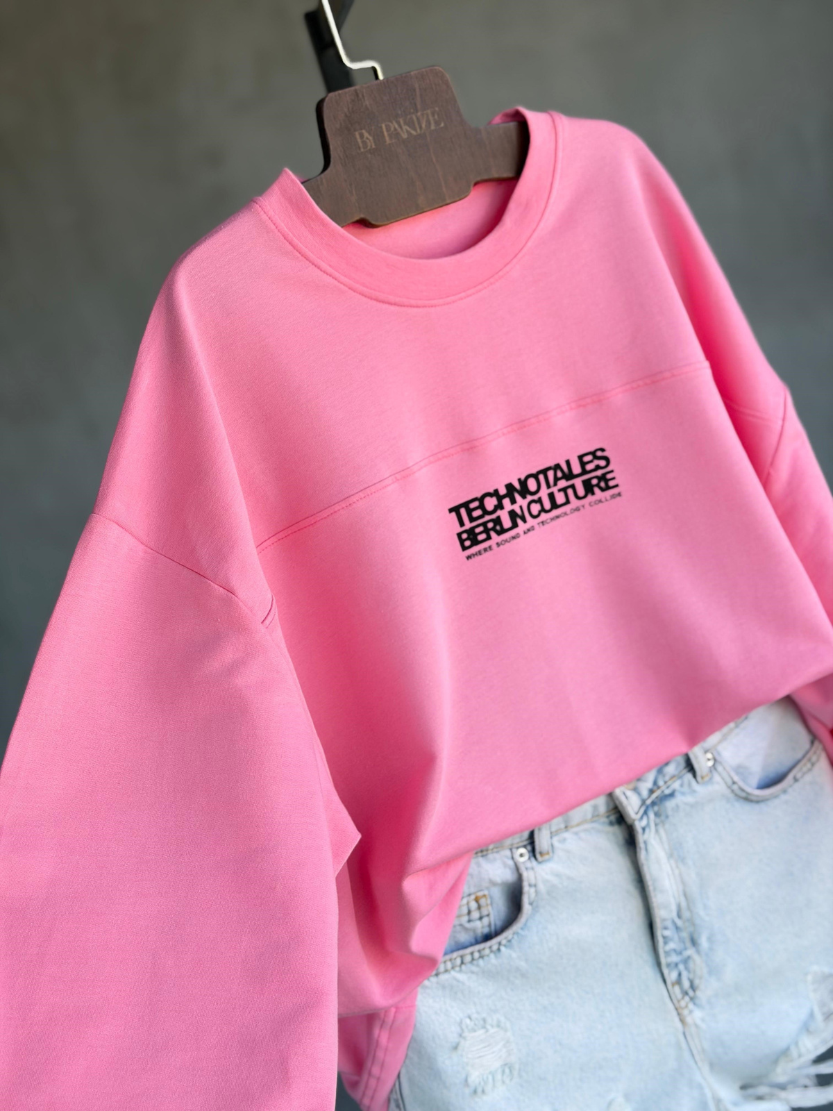 Basic Yazı Detaylı Sweat (Pembe)