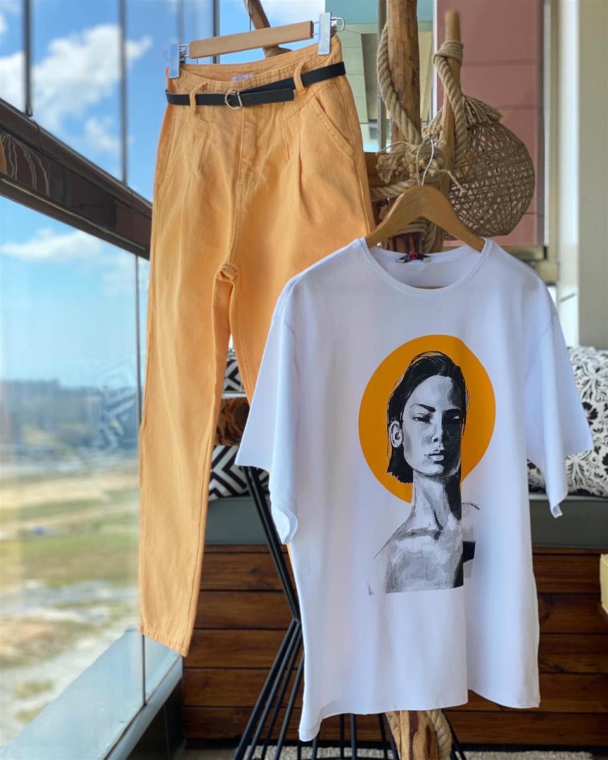 Baskılı Basic Tshirt (BEYAZ)