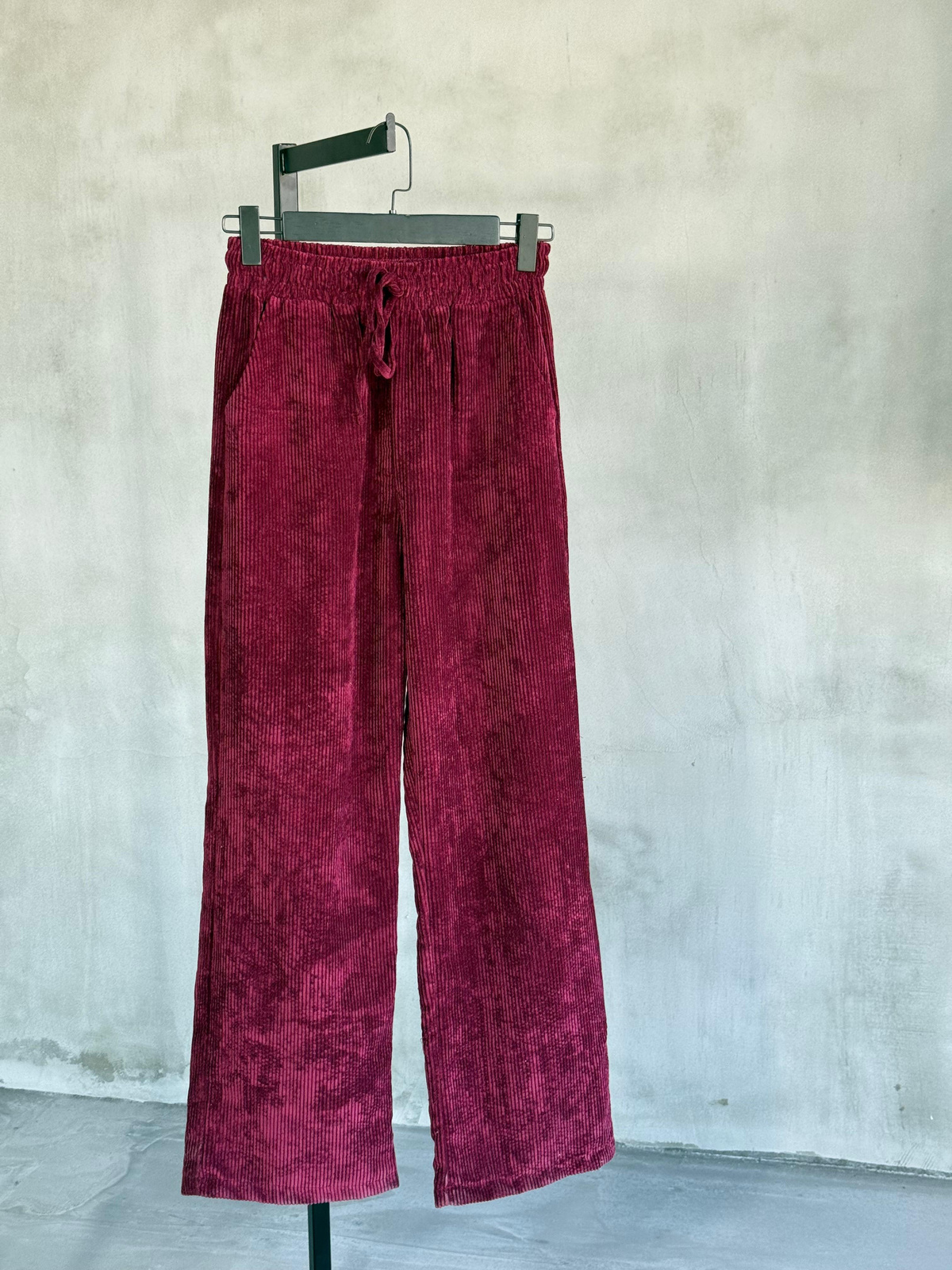 Bel Lastikli Yansımalı Kadife Pantolon (Bordo)