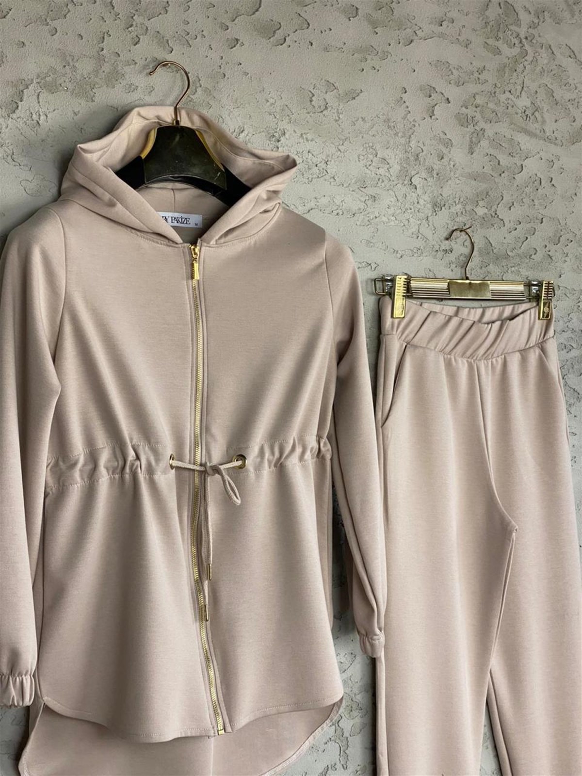 Belden Sıkmalı Eşofman Takımı (Camel)