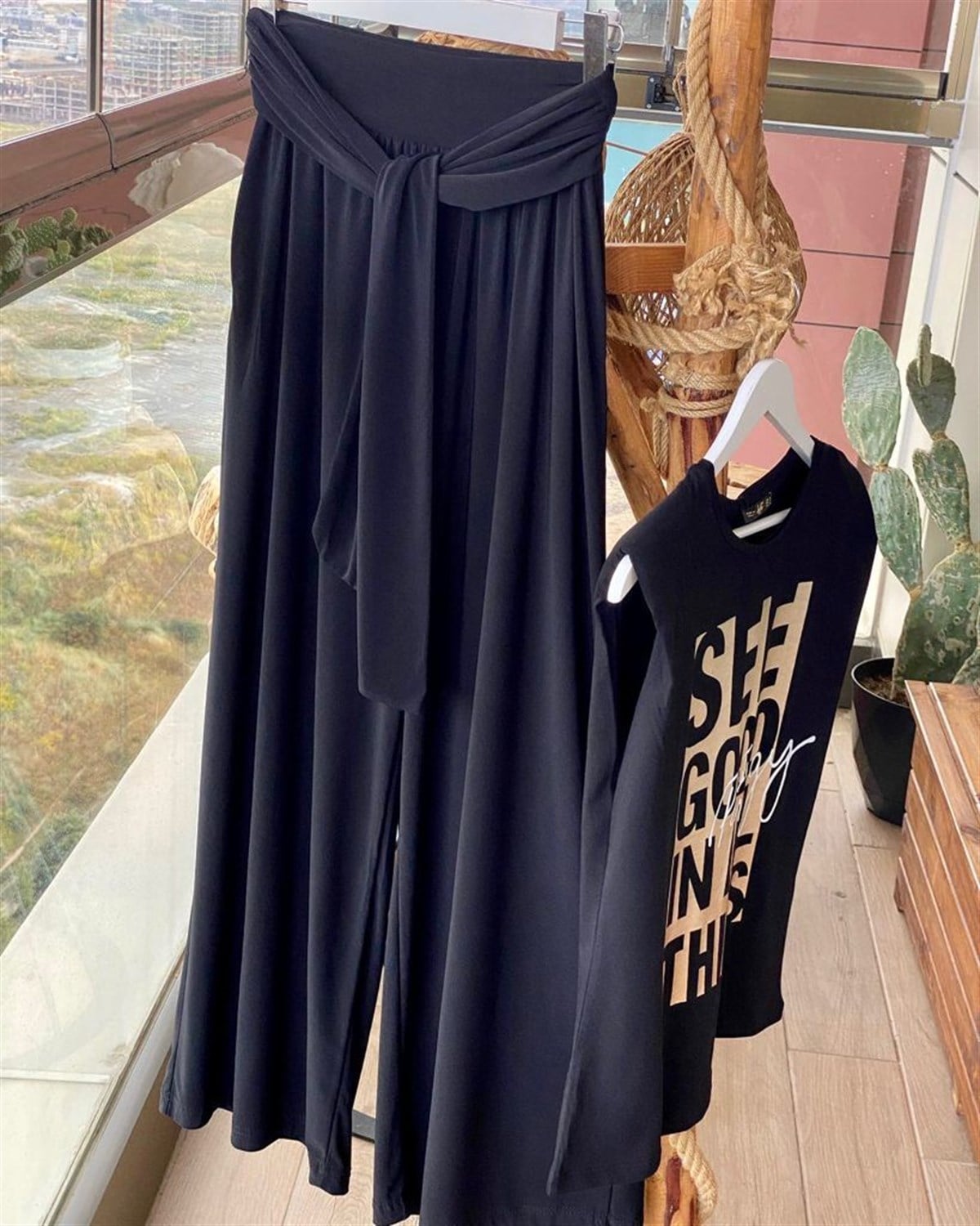 Beli Kuşaklı Etek Pantolon (Siyah)