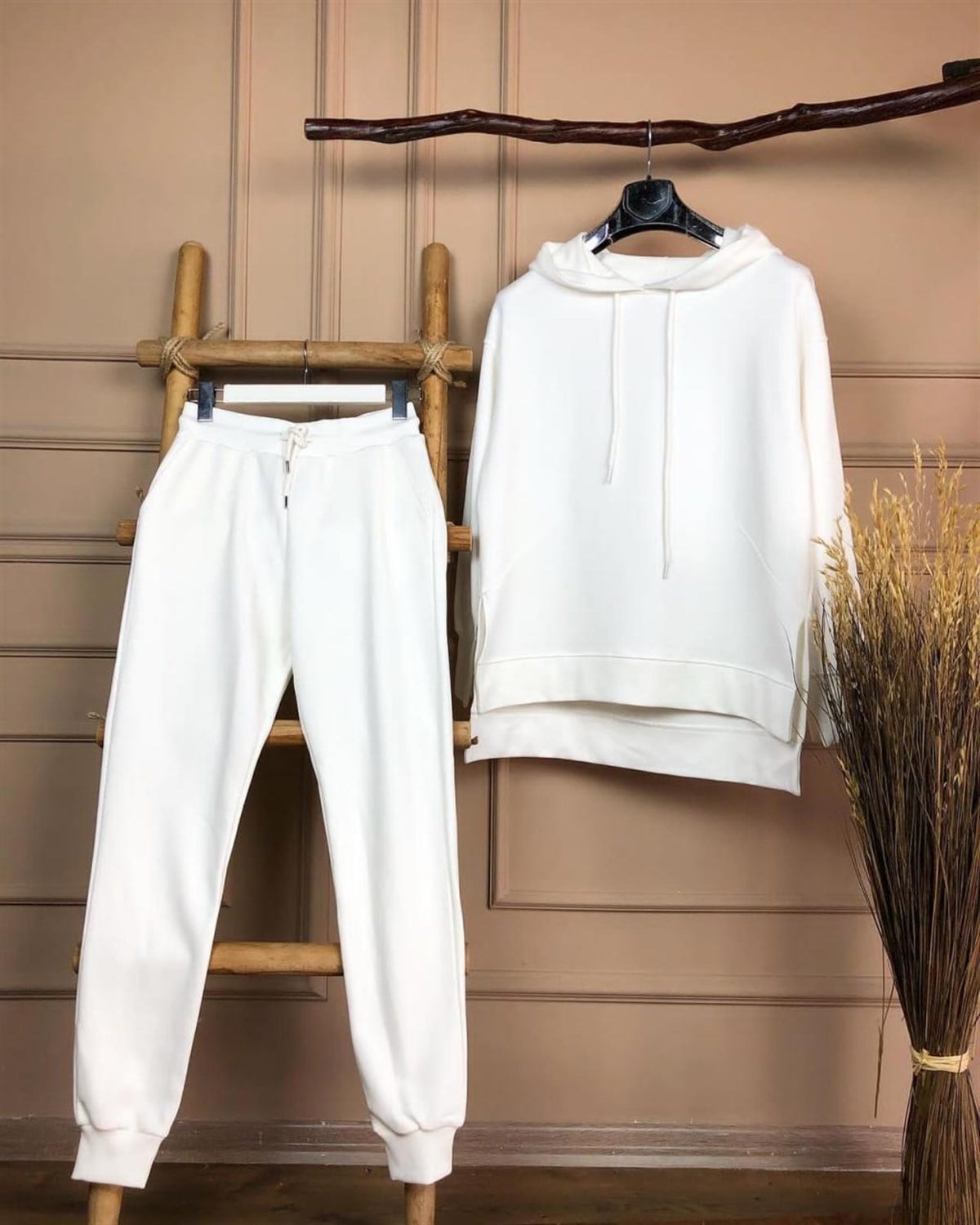 Beli lastikli Eşofman Pantolon (BEYAZ& VİZON)