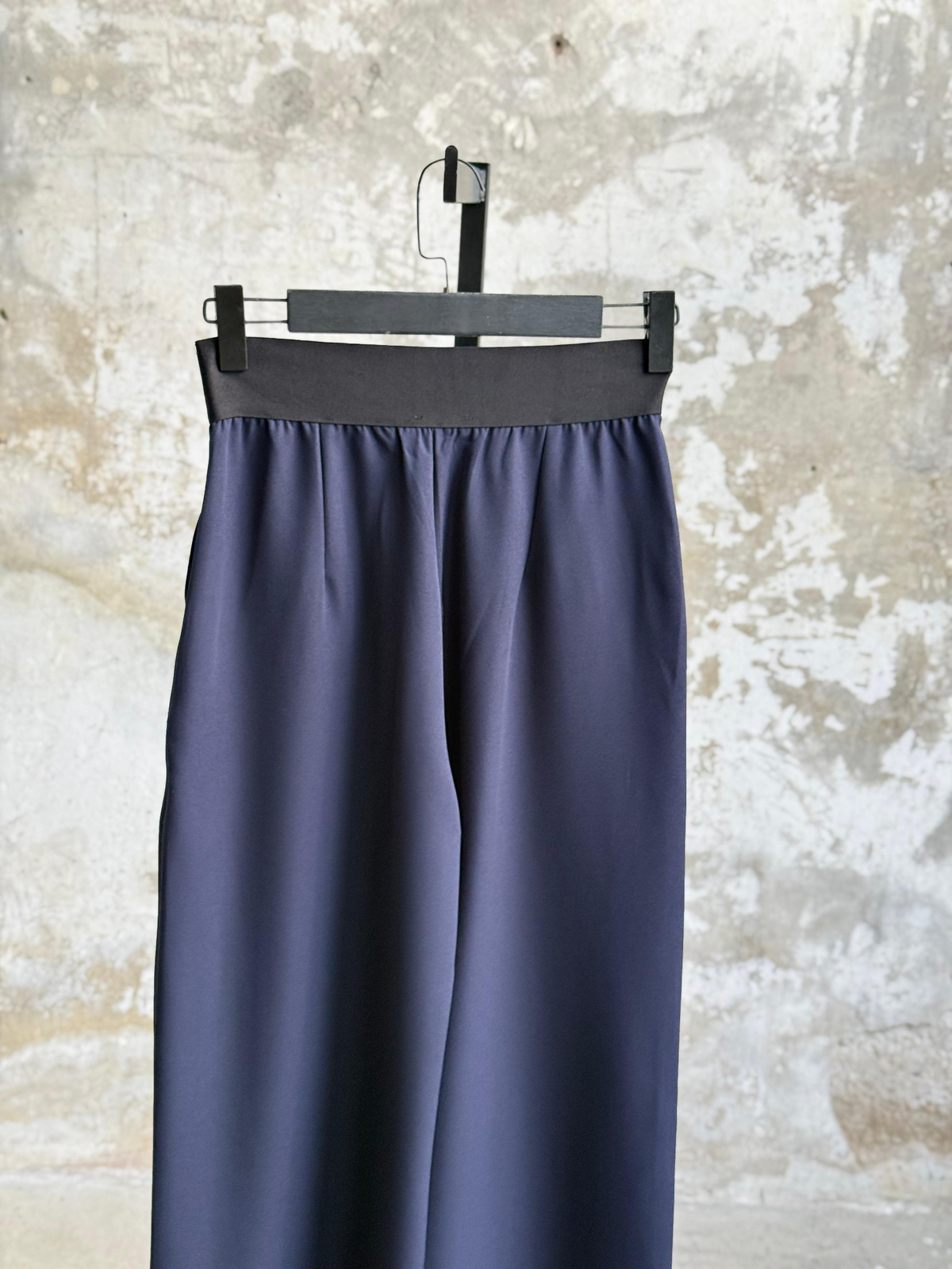 Beli Lastikli Yazı Baskılı Pantolon  (Lacivert)