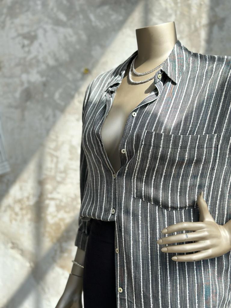 Beyaz Çizgili Oversize Kadın Gömlek (Antrasit)