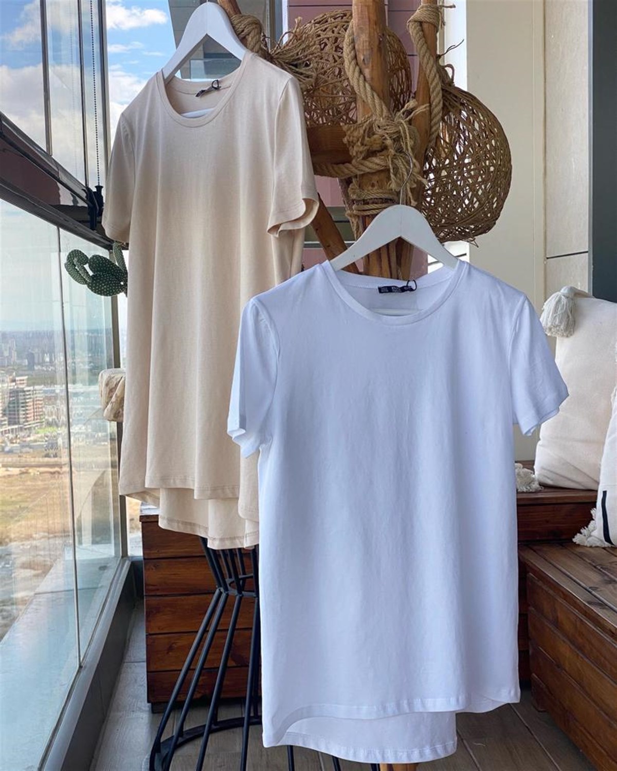 Bisiklet Yaka Basic Tshirt (Beyaz&Bej)